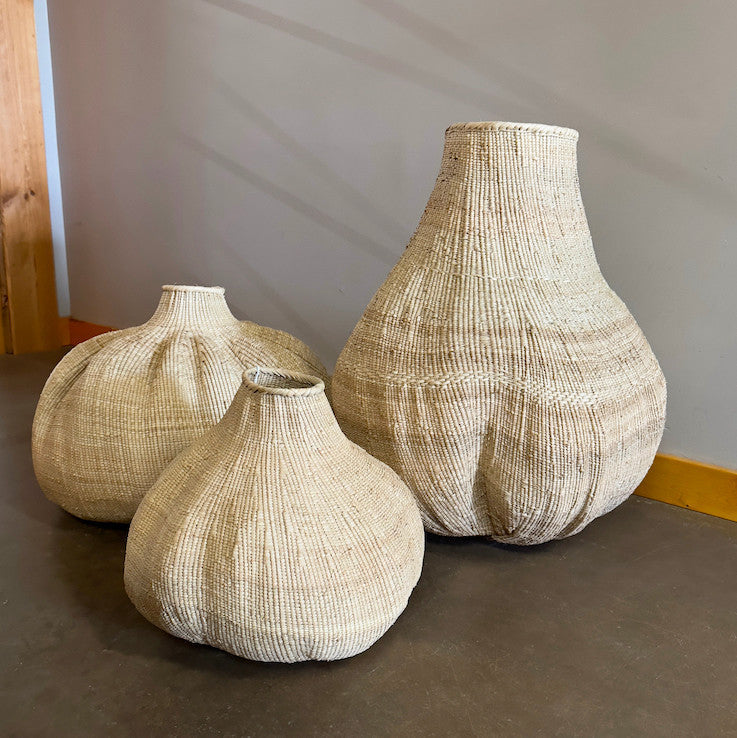 Garlic Tonga Sculptural Basket - XXL, photo 3 of 4