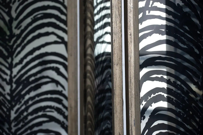 Room Divider, Herero 4 Panel Decorative Screen - Black by HouseOfZazla
