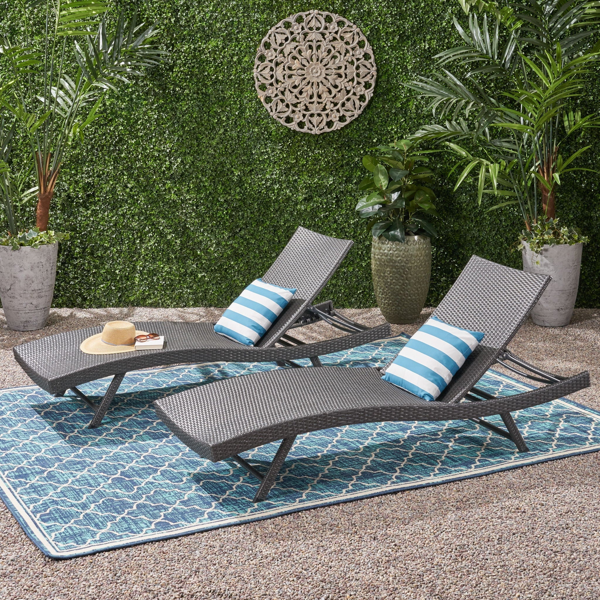 Wicker Chaise With Adjustable Reclining Seats (Set of 2) - Gray by HouseOfZazla