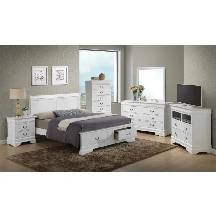 Upholstered Panel Sleigh Bed Design by Unique Piece Furniture