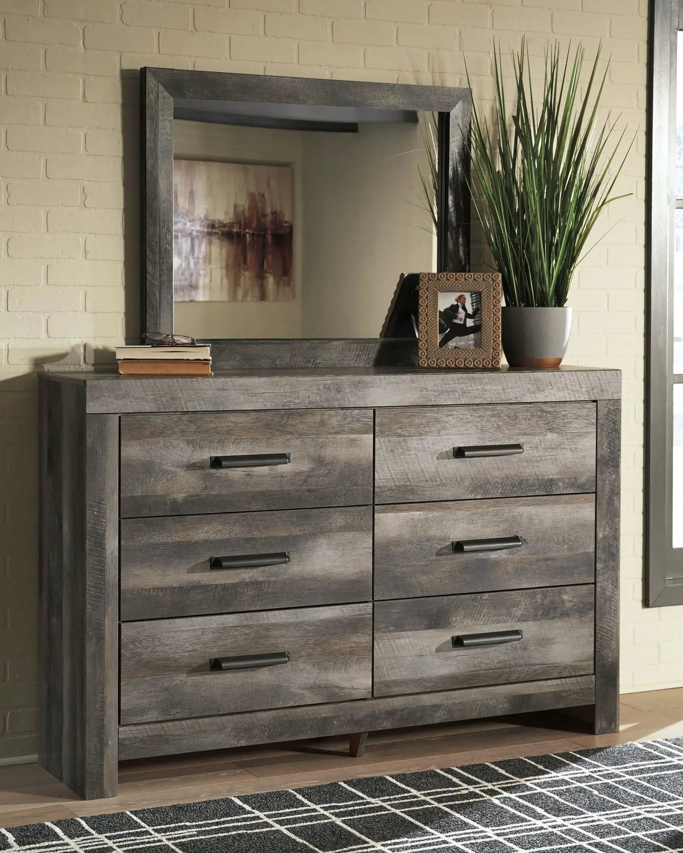 Wynnlow - Poster Bedroom Set by Unique Piece Furniture