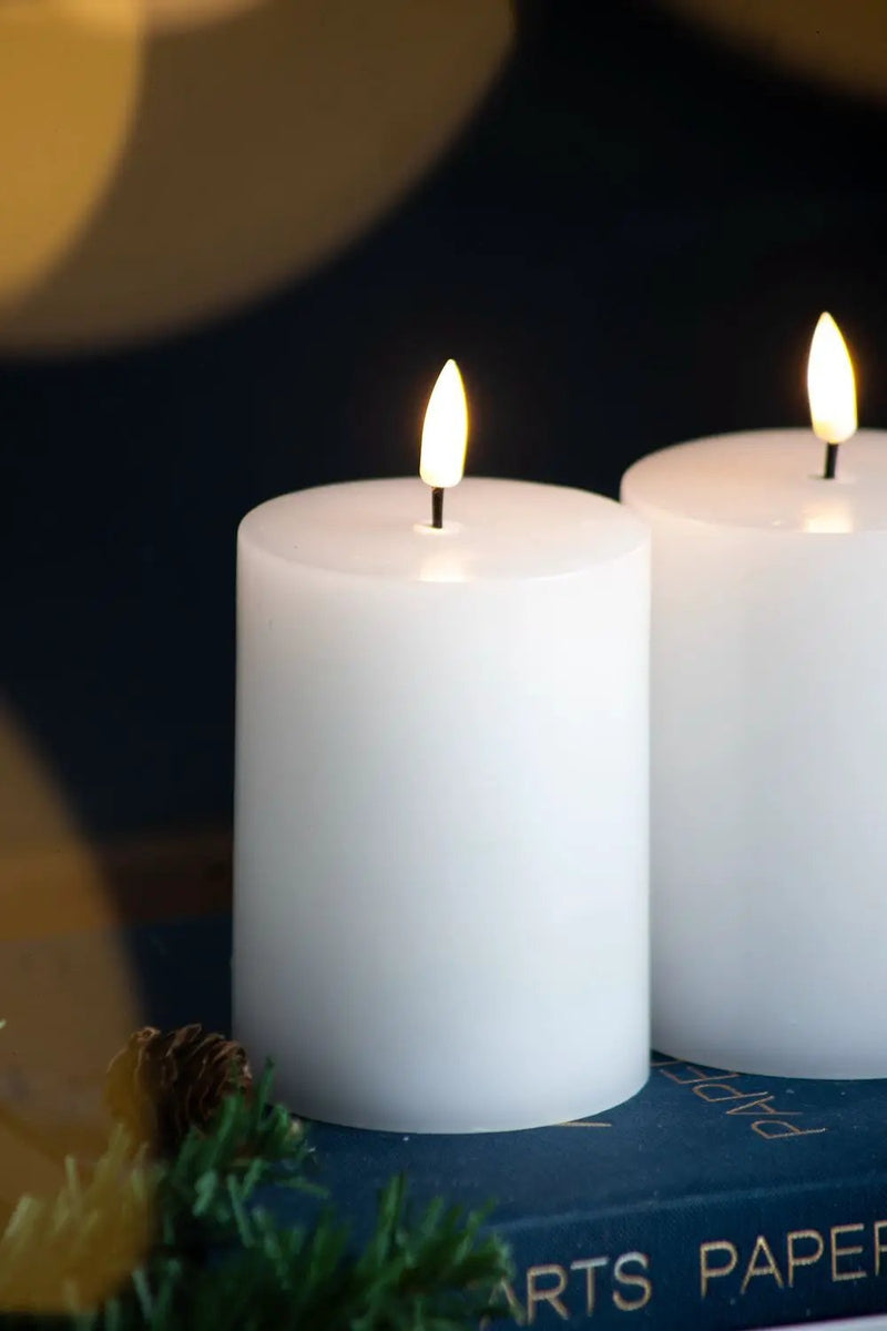 LED Candles With Wick And Remote Control Timer (Set of 2) - White by HouseOfZazla
