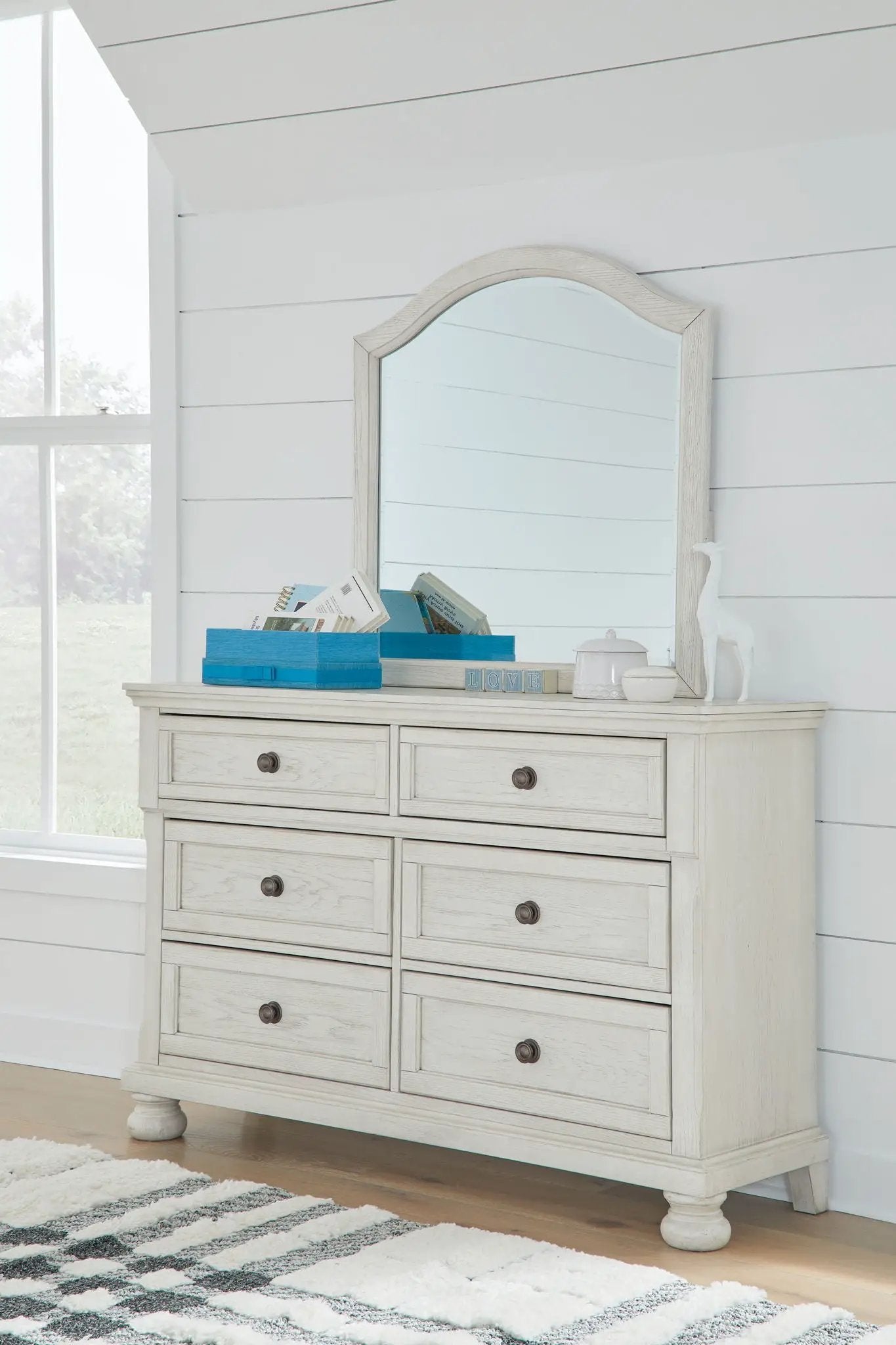 Robbinsdale - Youth Sleigh Storage Bedroom Set by Unique Piece Furniture