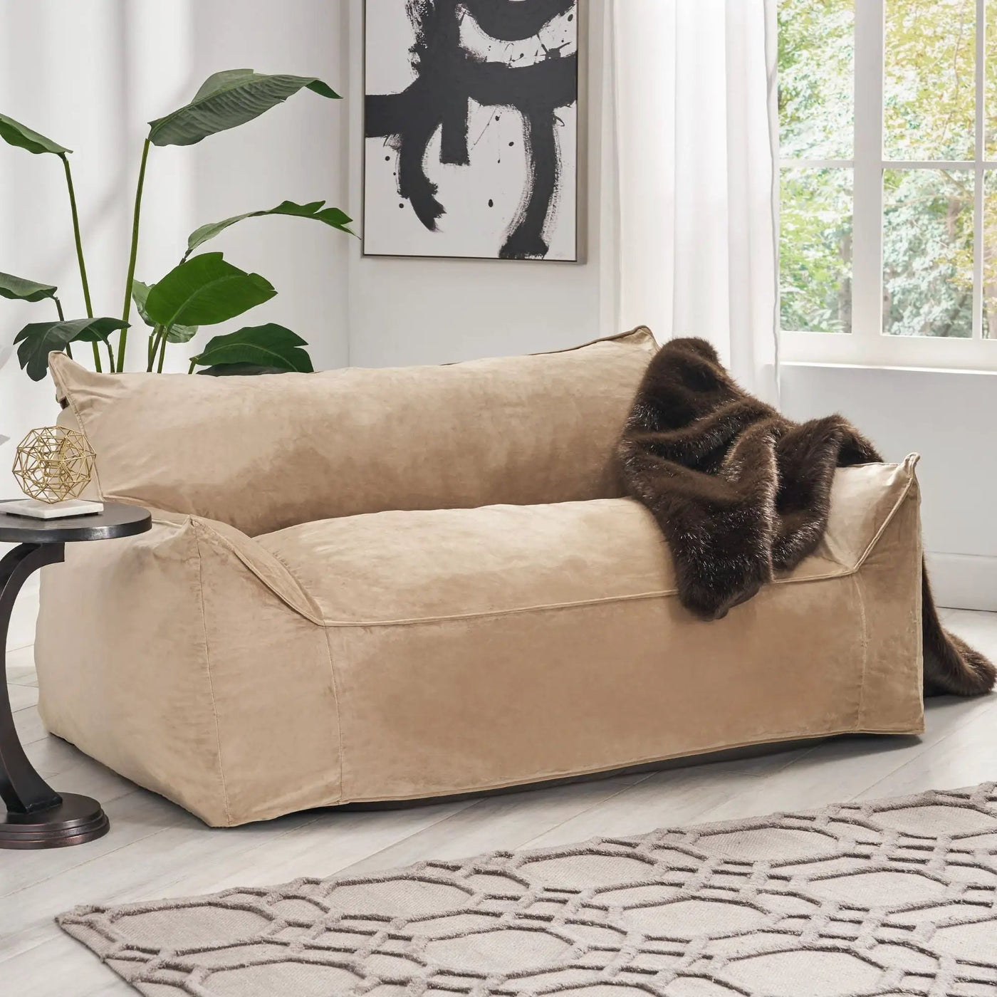 Fila - een Oversized Seater Bean Bag Chair With Armrests by HouseOfZazla