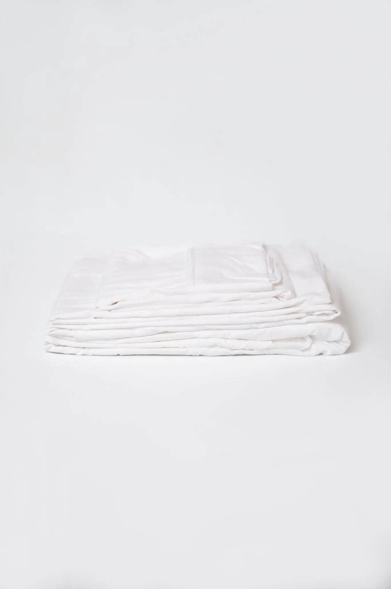4 Piece Micro And Bamboo Flex Head Hypoallergenic Sheet Set by HouseOfZazla