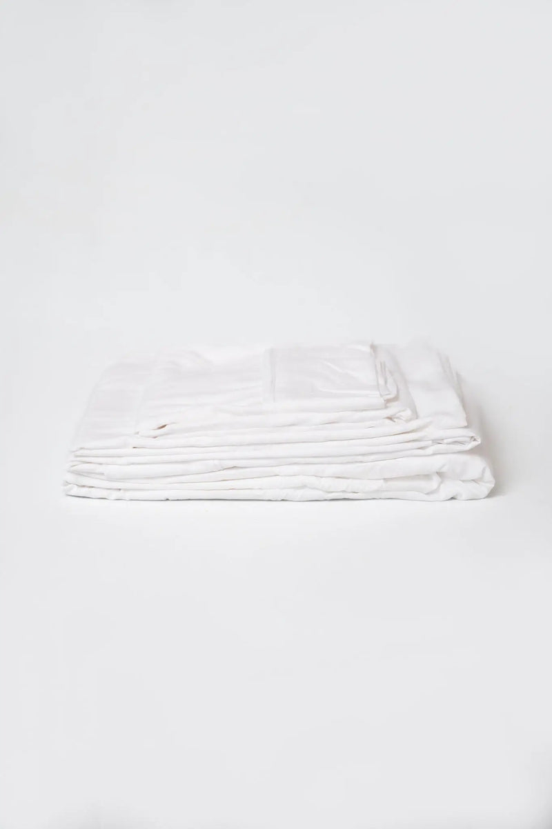 4 Piece Bamboo Flex Head Hypoallergenic Sheet Set by HouseOfZazla