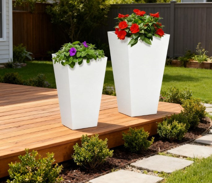 Flower Pots 2-Pack Outdoor Planter Set with Drainage Holes by HouseOfZazla