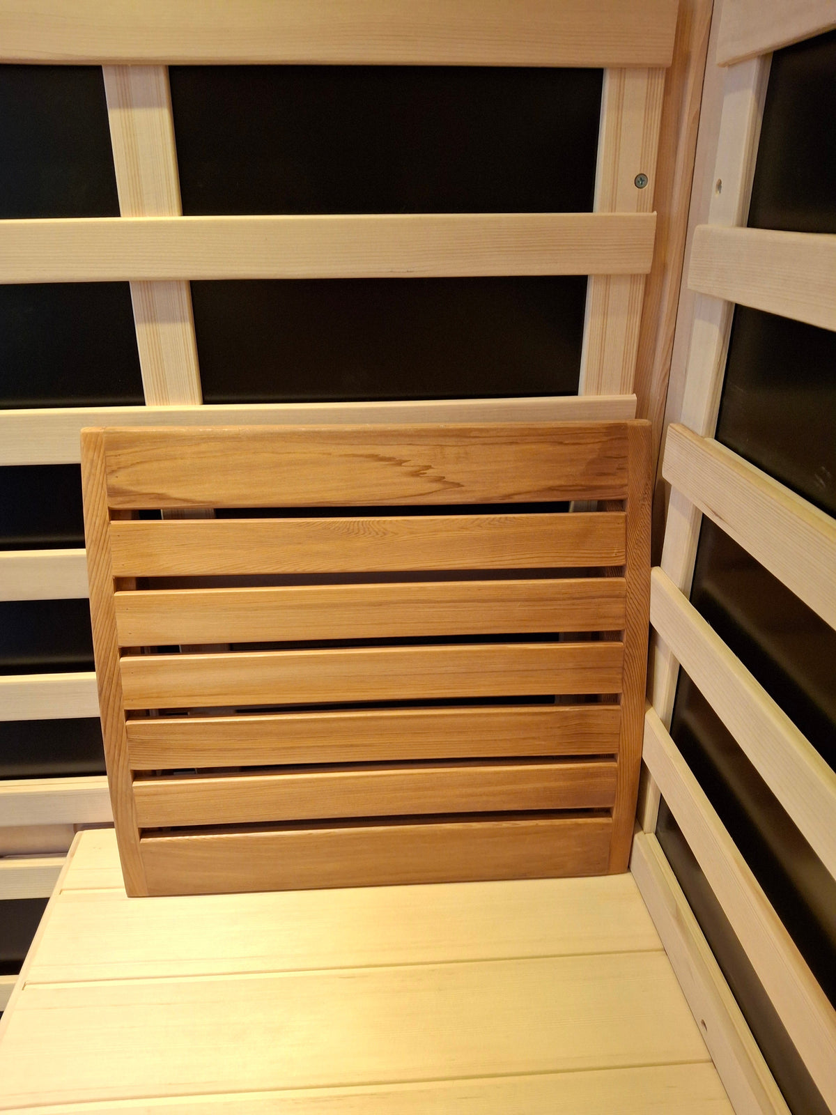 Red Cedar Sauna Headrest, photo 3 of 8