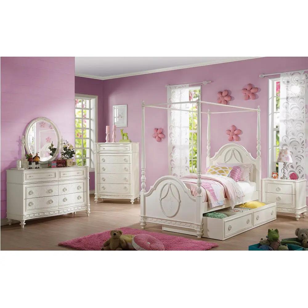 Dorothy - Post Bed by Unique Piece Furniture