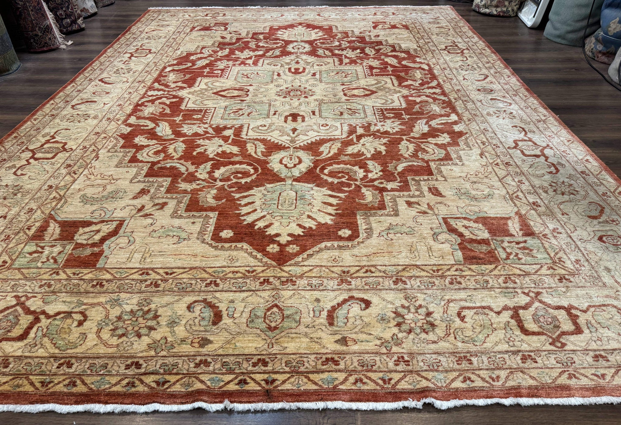 Turkish Heriz Serapi Rug 9x13, Geometric Medallion by Jewel Rugs