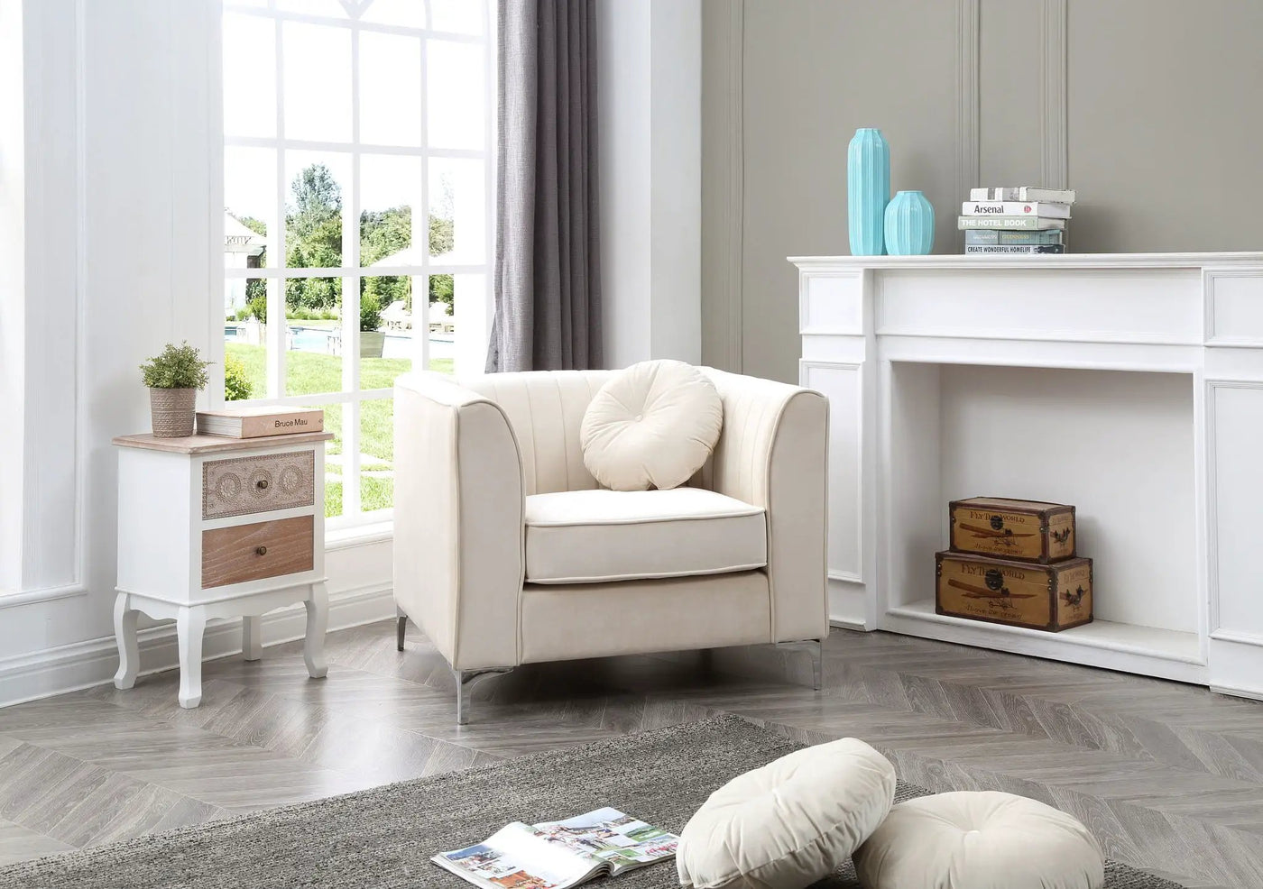 Contemporary Sloped Armchair by HouseOfZazla