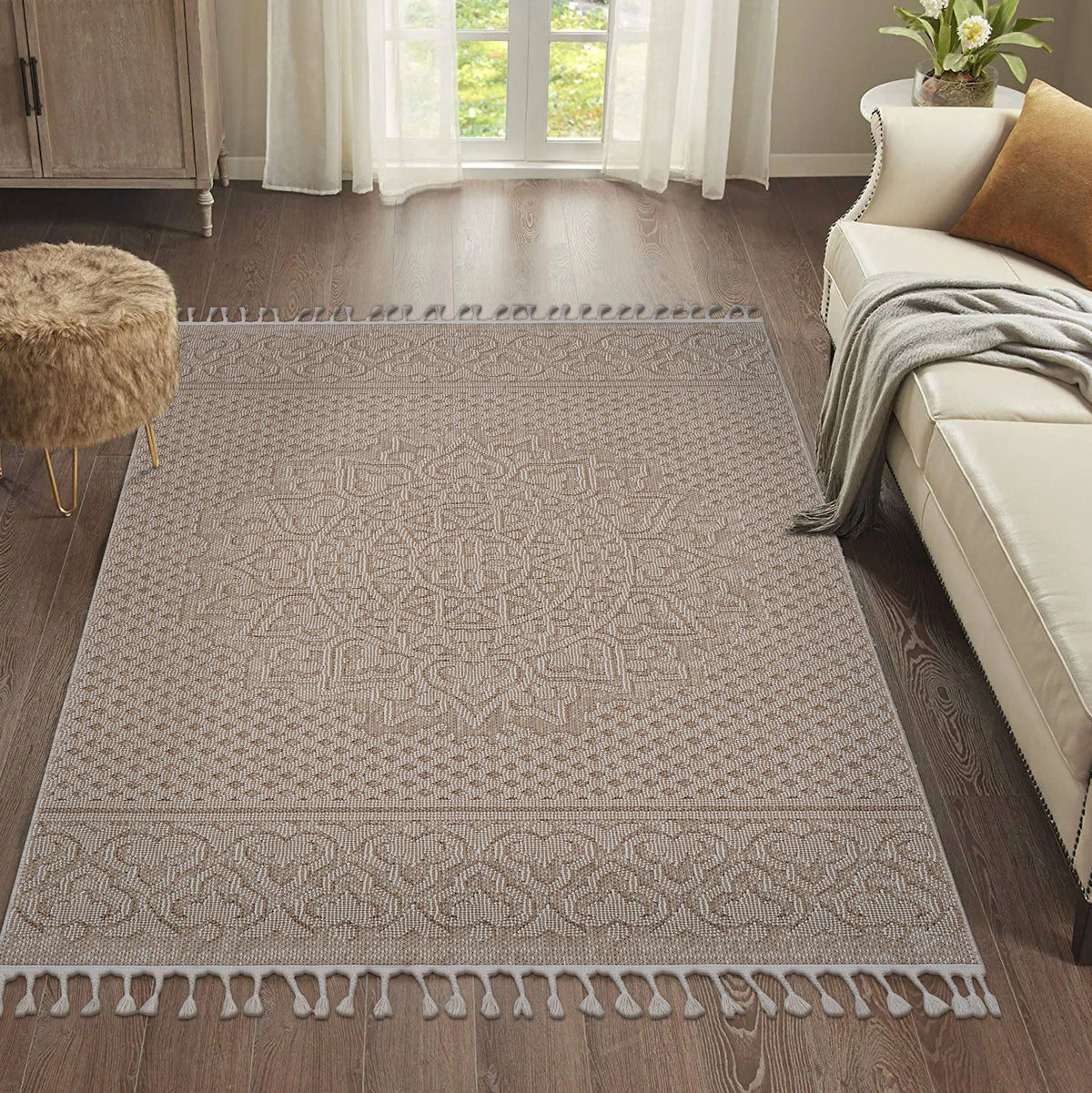 Guros - Medallion Indoor / Outdoor Rug, photo 9 of 13