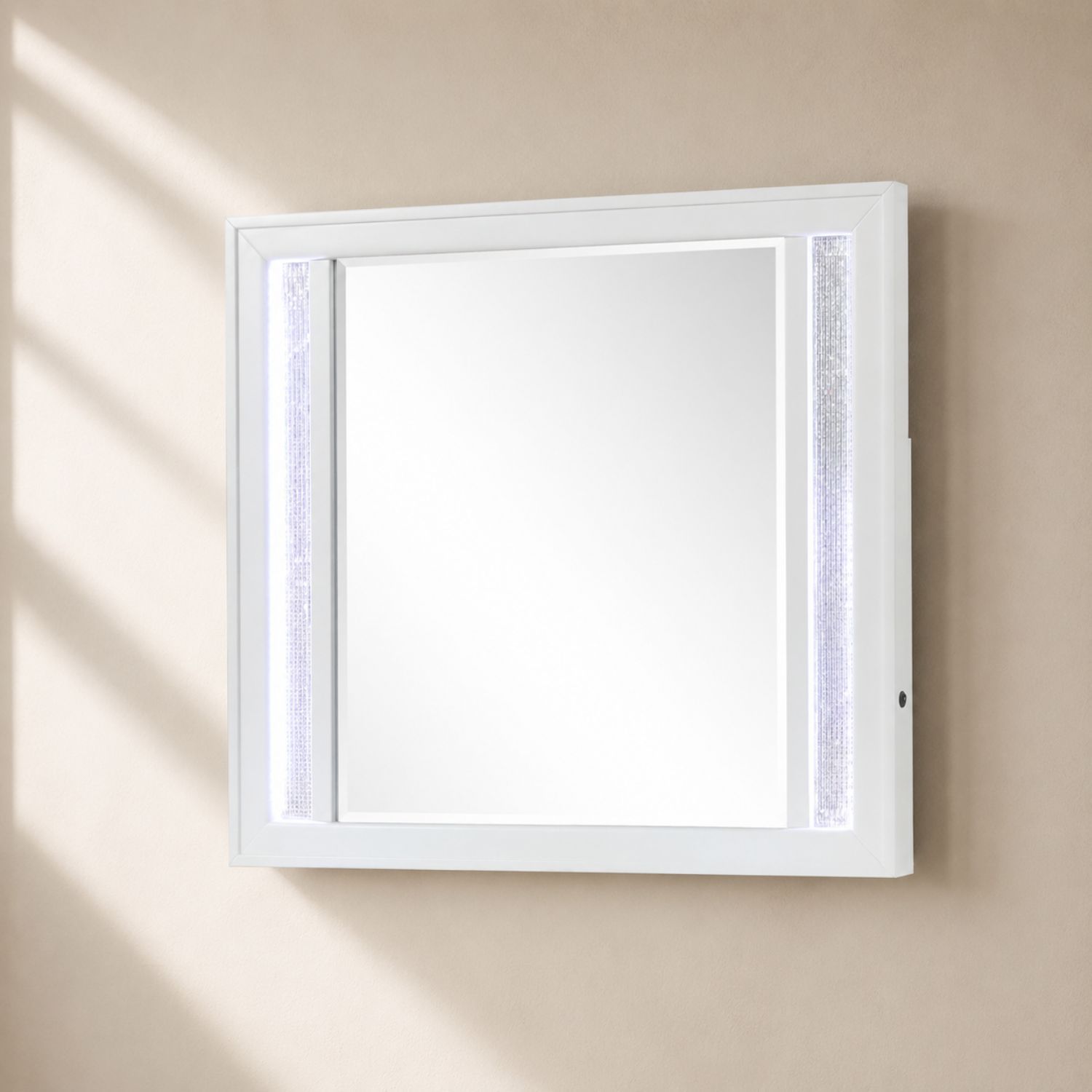 Abigale - Mirror For Dresser Top Made With LED (Includes Only Mirror) - White by HouseOfZazla