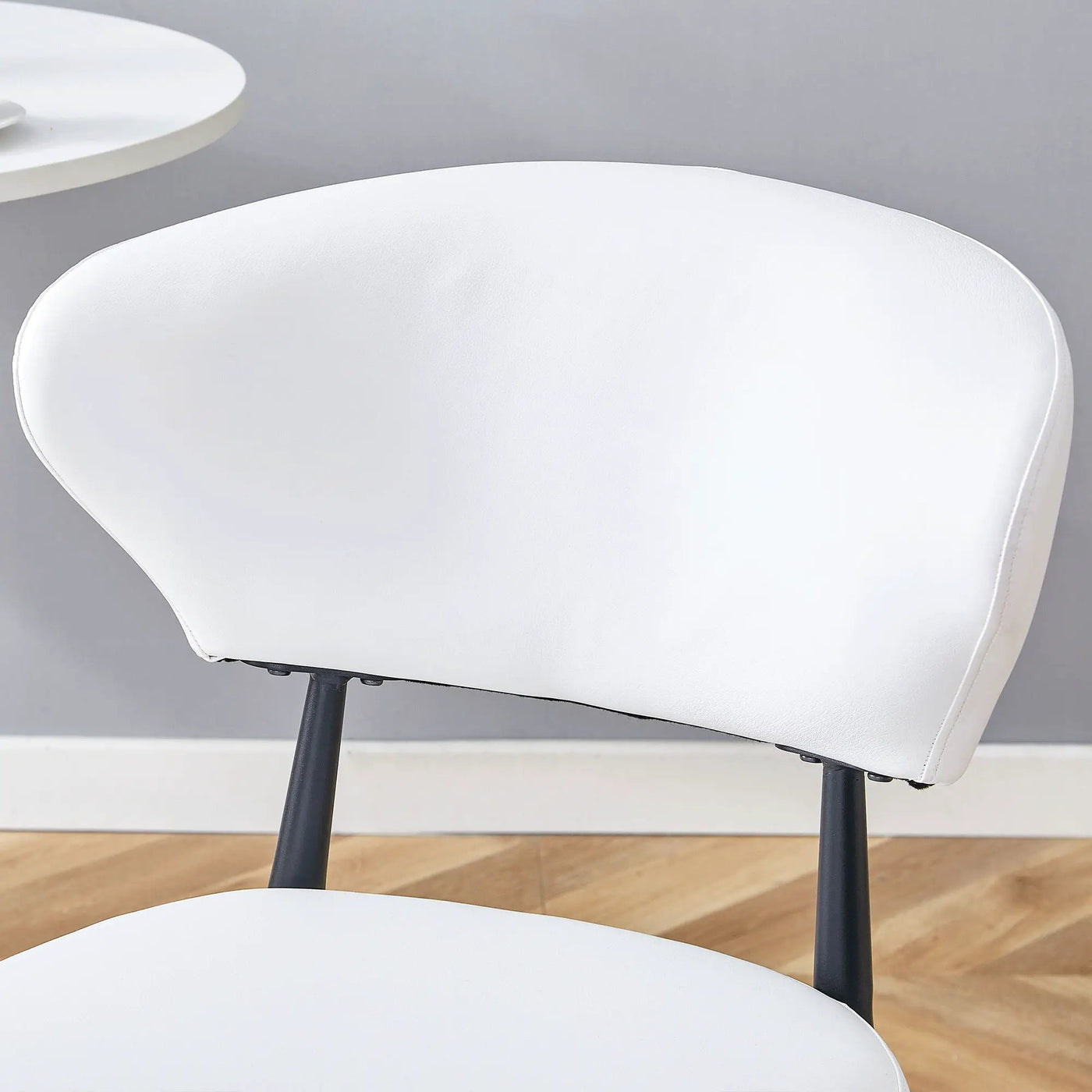 Minimalist Ergonomic Dining Chair With Curved Backres (Set of 4) by HouseOfZazla