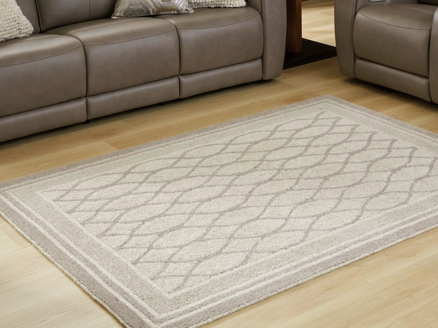 Wimney - Rug by Unique Piece Furniture