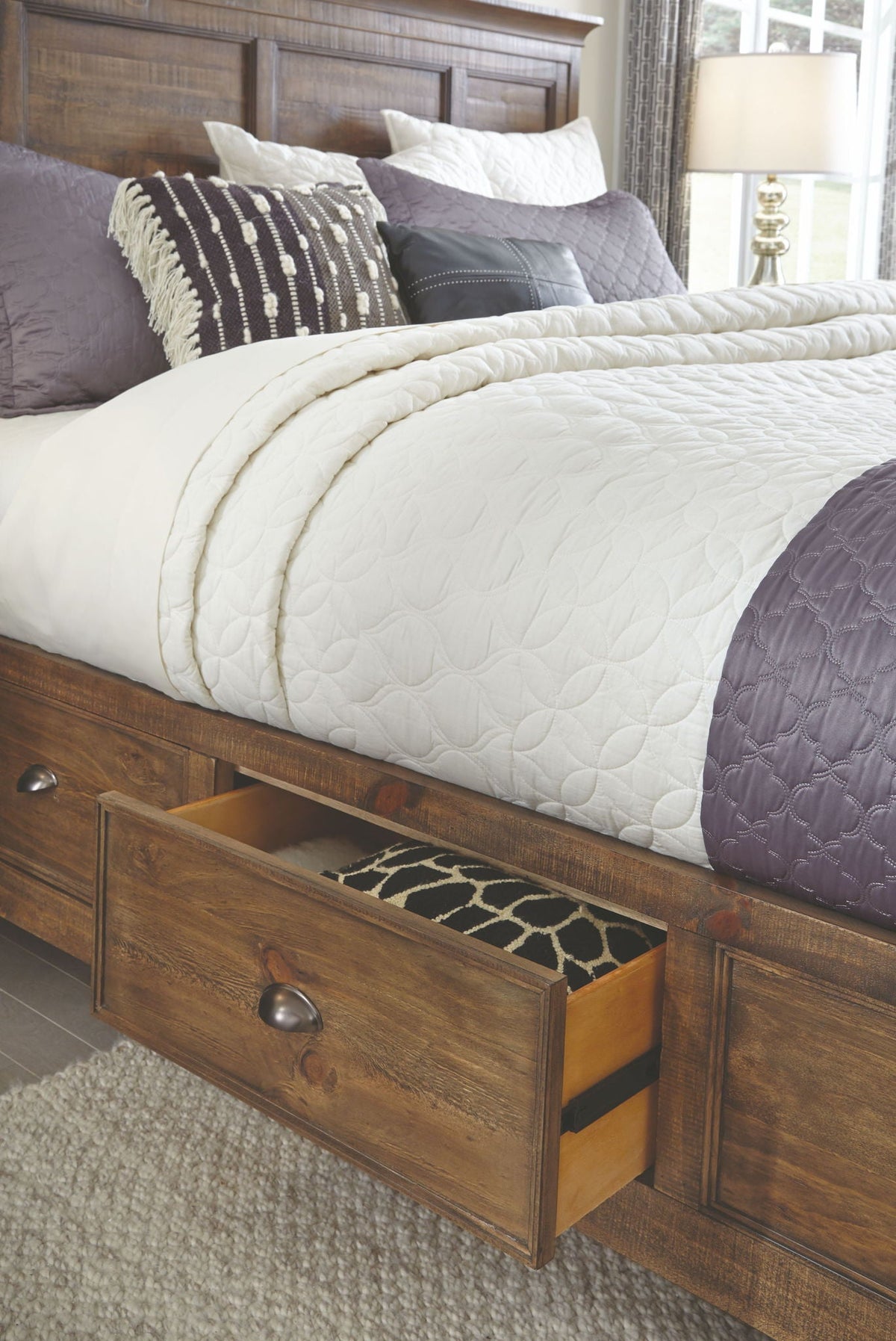 Bay Creek - Complete Panel Bed With Storage Rails, photo 6 of 7