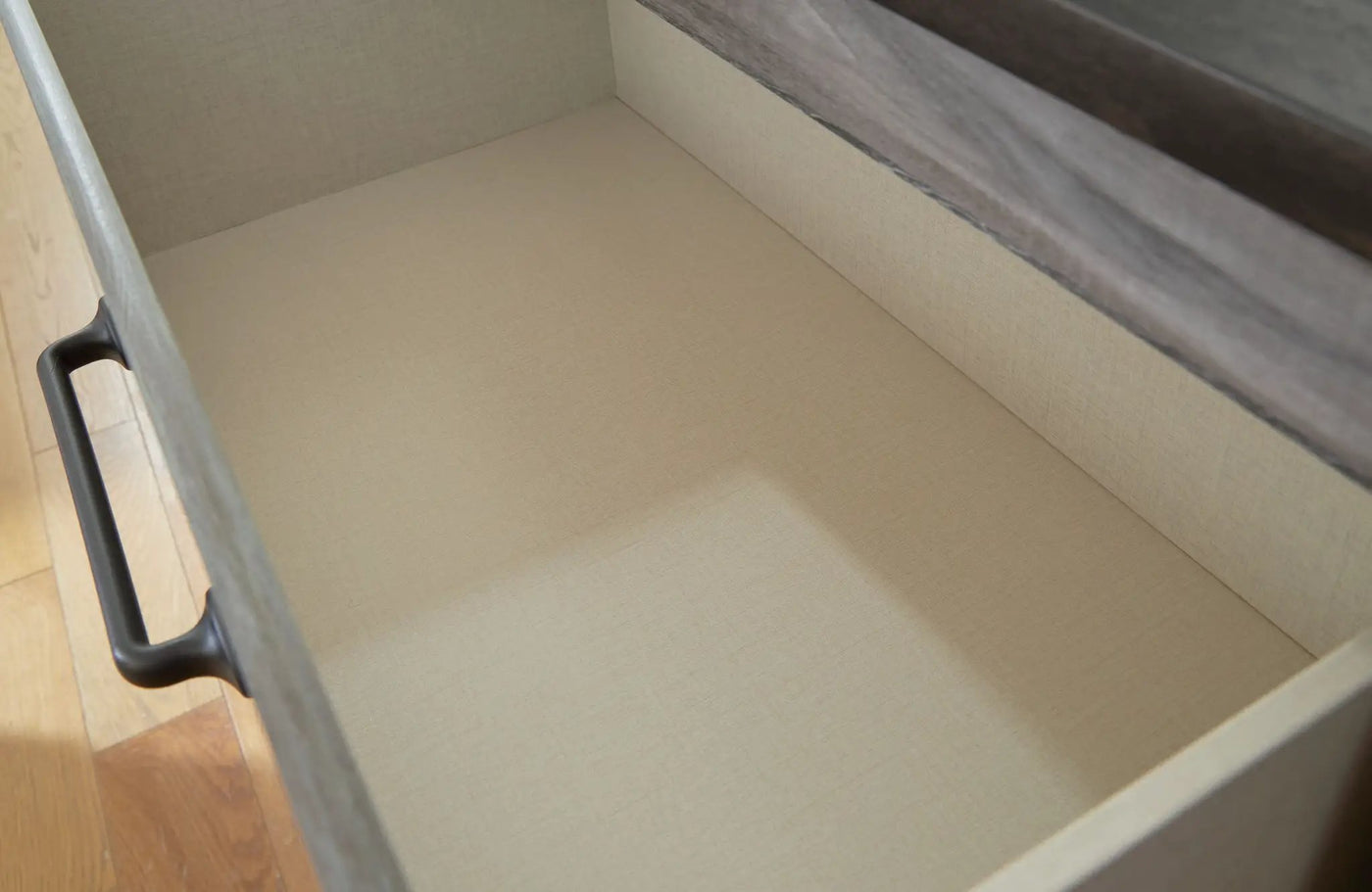 Bronyan - Dresser by Unique Piece Furniture