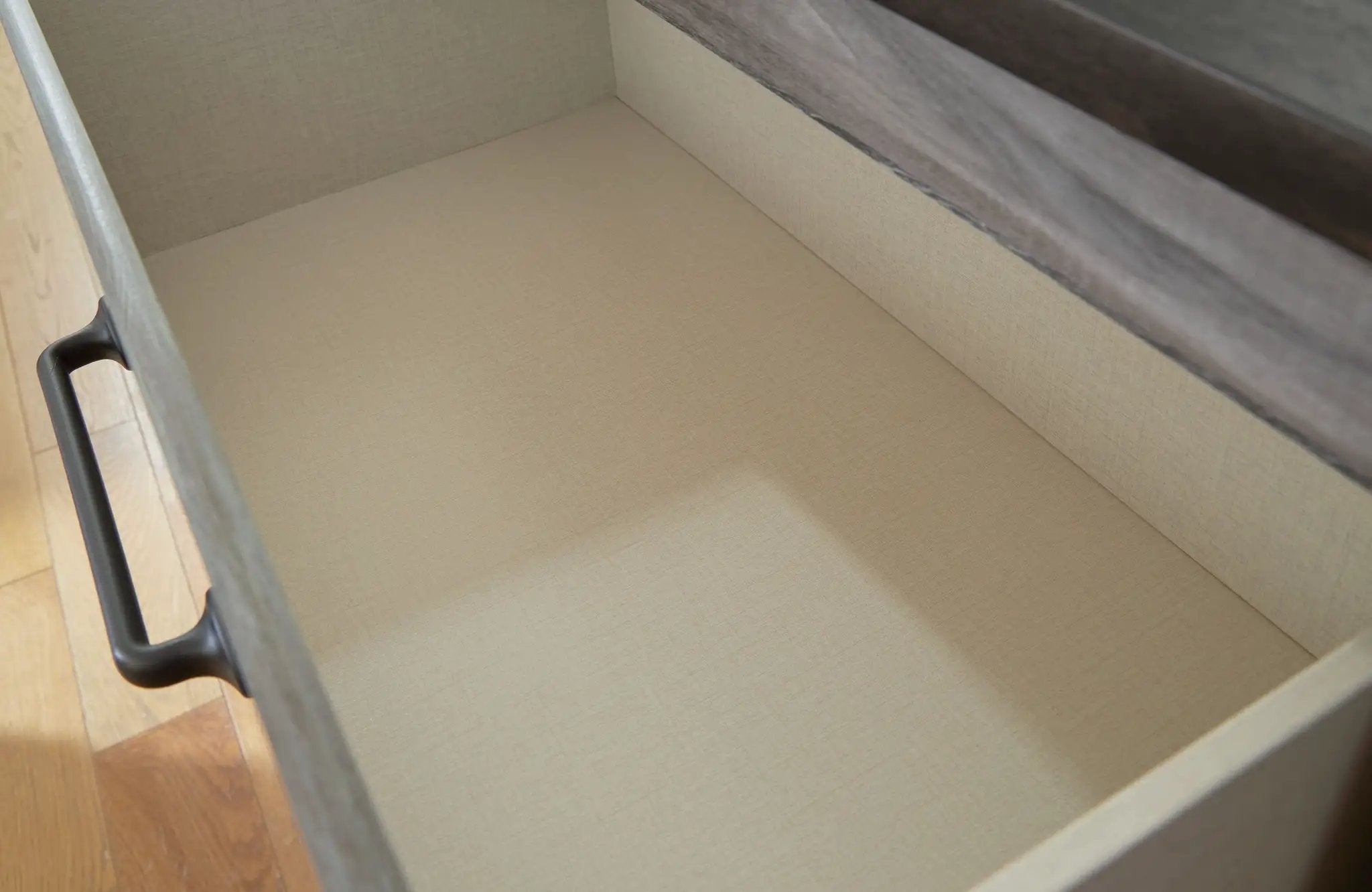 Bronyan - Dresser by Unique Piece Furniture