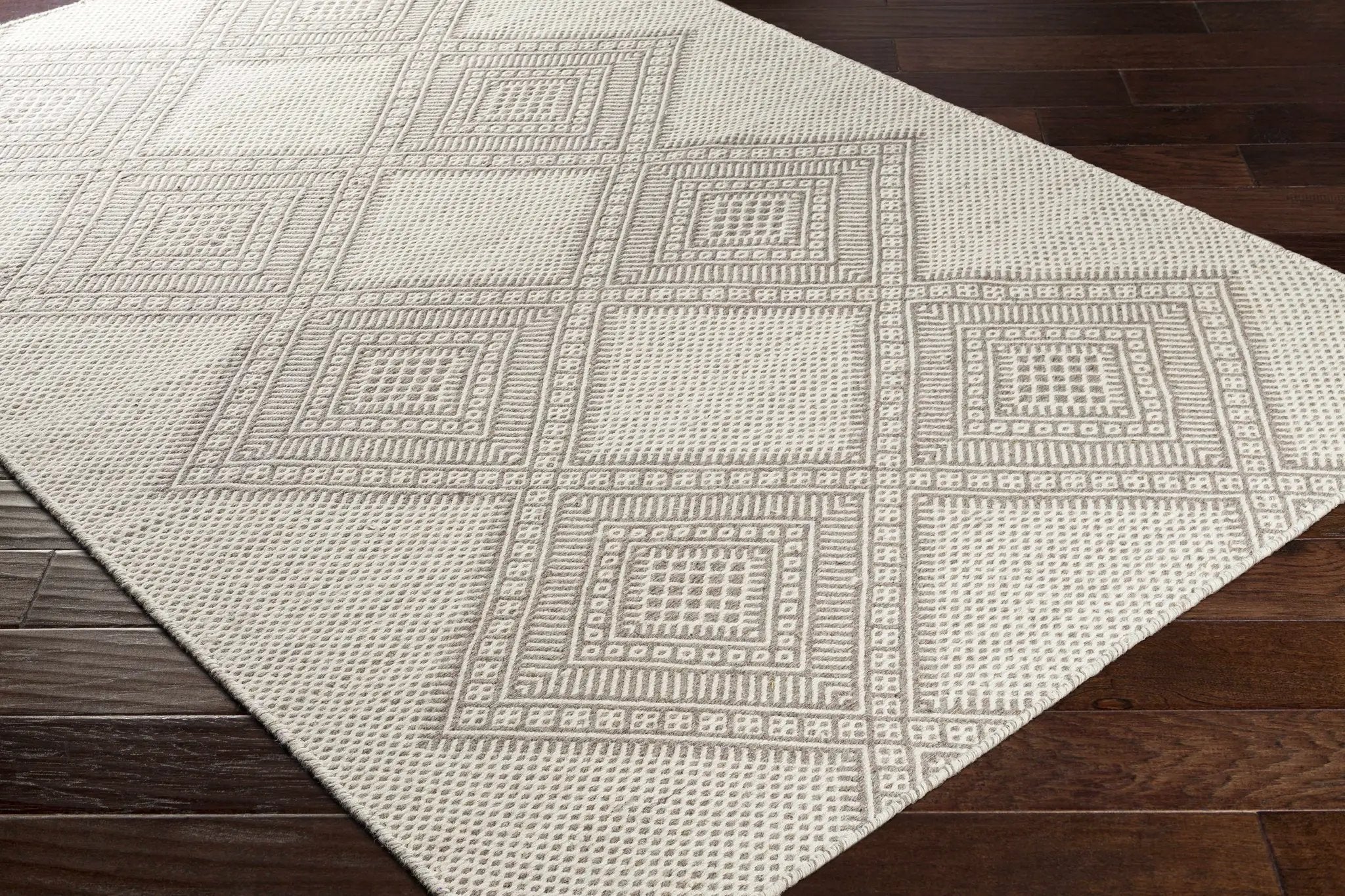 Aanislag Cream Wool Rug - Clearance by Boutique Rugs