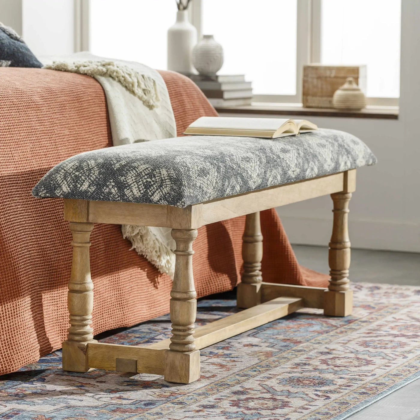 Kapaa Traditional Area Rug by Boutique Rugs