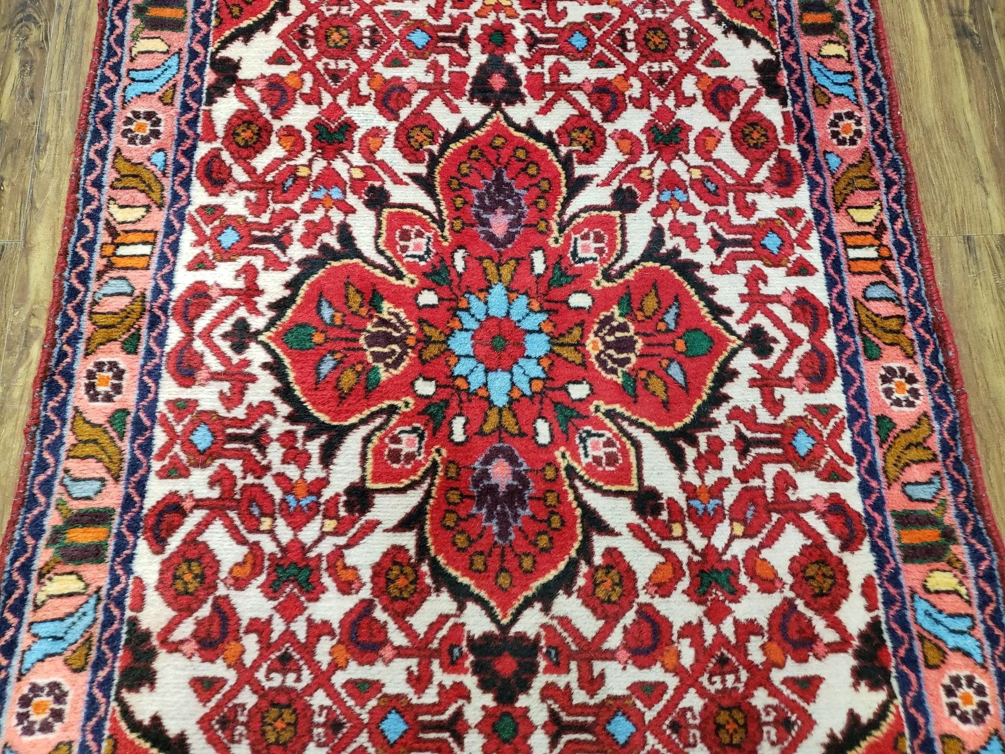 3' 2' X 5' 1" Handmade Floral Wool Rug Red Beige /Ivory by Jewel Rugs