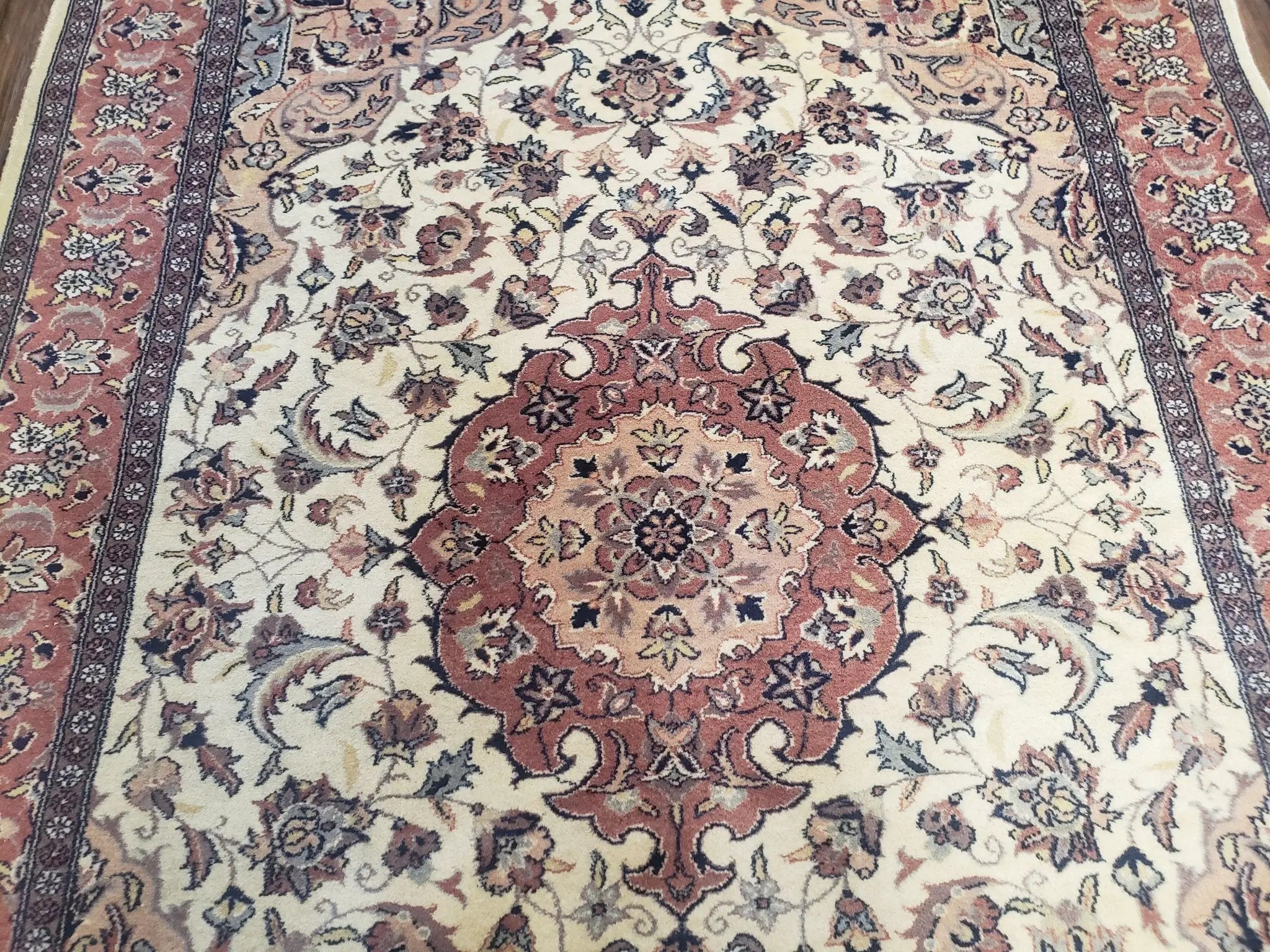 4x6 Handmade Top Quality Pakistani Floral Wool Rug Veg Dyes Carpet Beige Salmon by Jewel Rugs