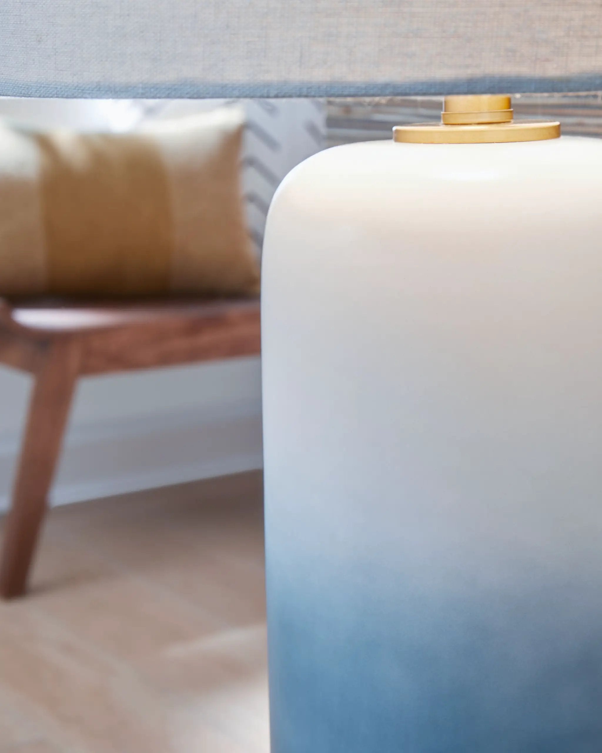 Lemrich - Ceramic Table Lamp - White by Unique Piece Furniture