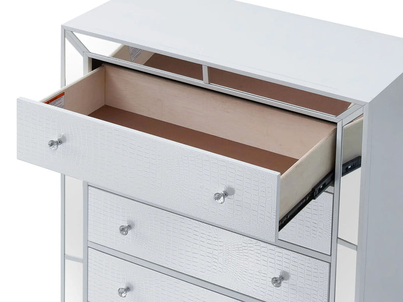Storage Chest - White by HouseOfZazla