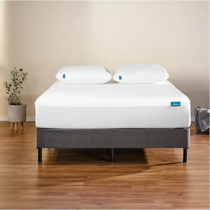 OkiOki King Mattress Protector by HouseOfZazla
