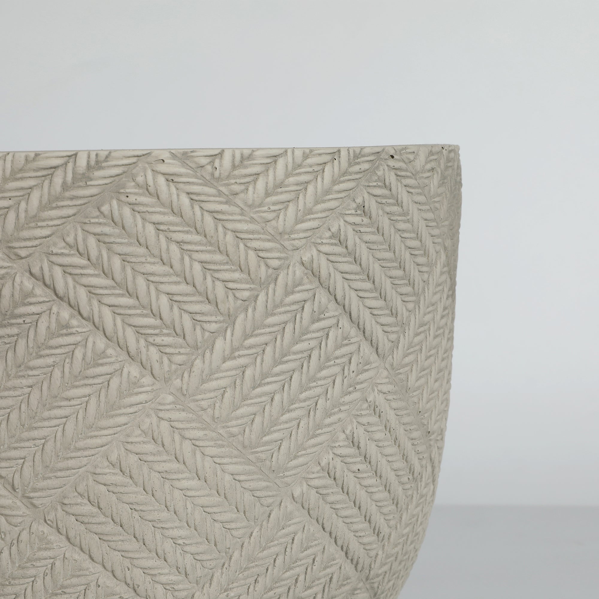 Round Concrete Planter Set of 2 by HouseOfZazla