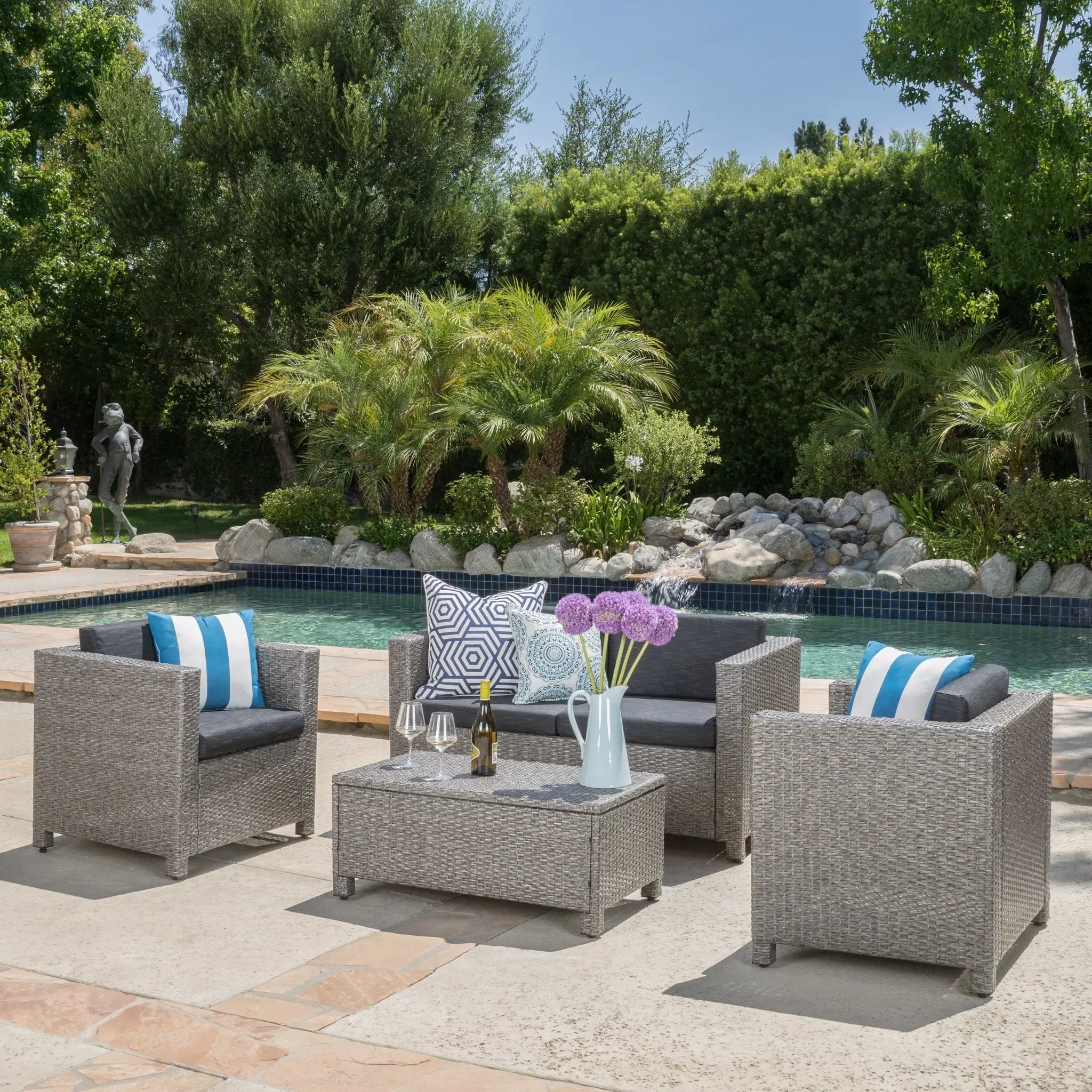 Puerta 4-Piece Outdoor Furniture Set by HouseOfZazla