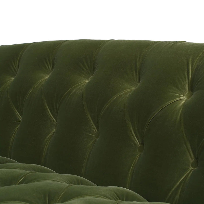 La Rosa - Victorian Chesterfield Tufted Sofa by HouseOfZazla