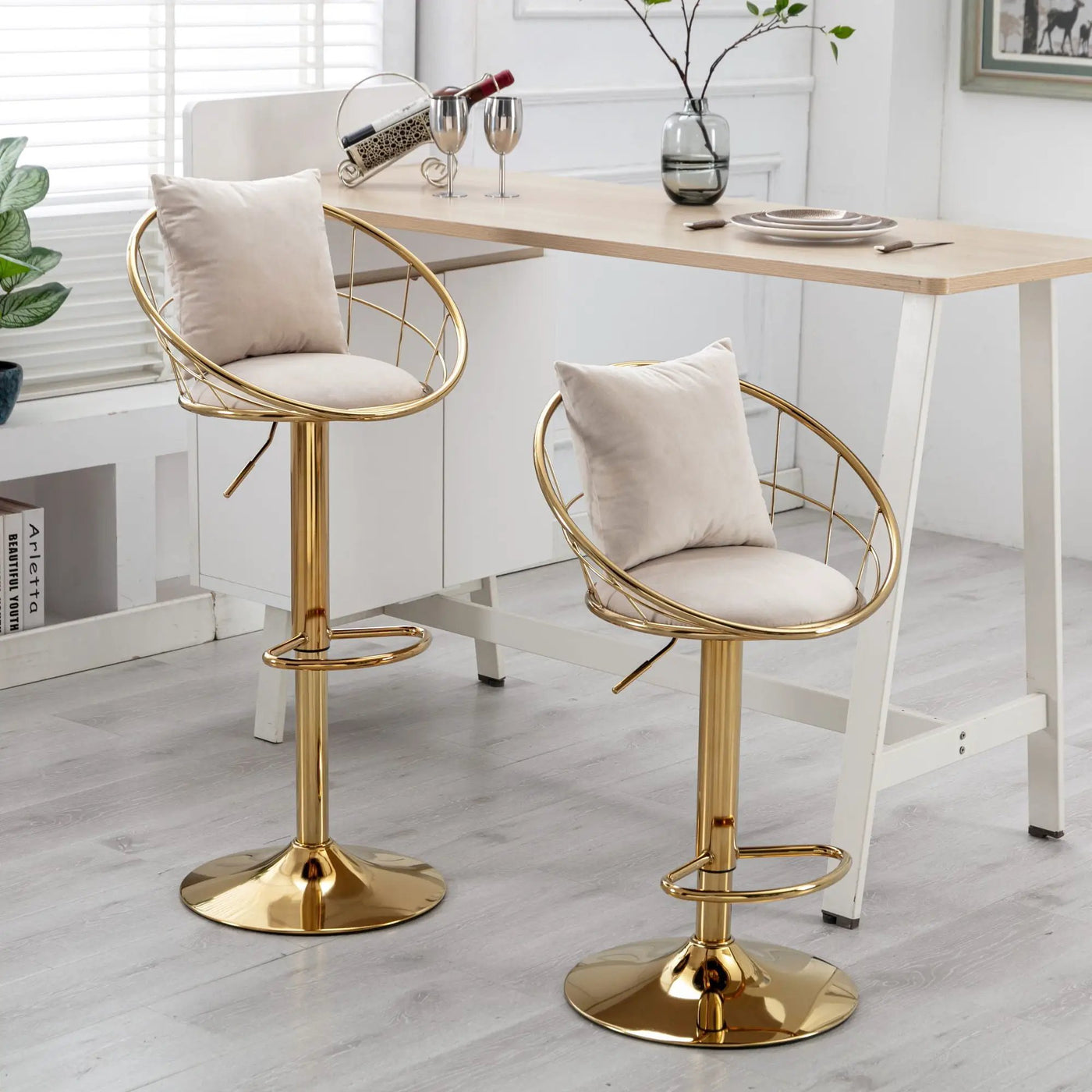 Unique Design Bar Chair, 360 Degree Rotation, Adjustable Height, Suitable For Dining Room And Bar by HouseOfZazla