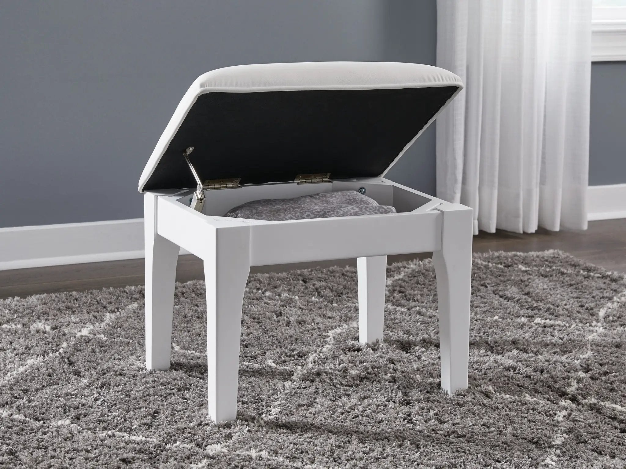 Chalanna - Vanity Stool - White by Unique Piece Furniture