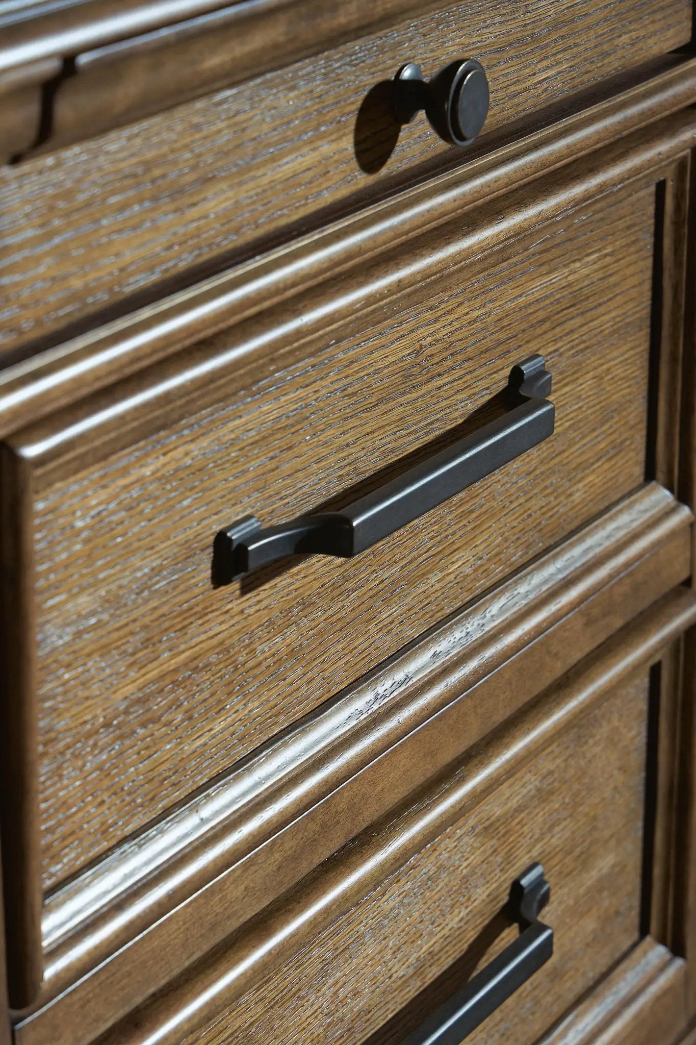 Karallin - Dresser by Unique Piece Furniture