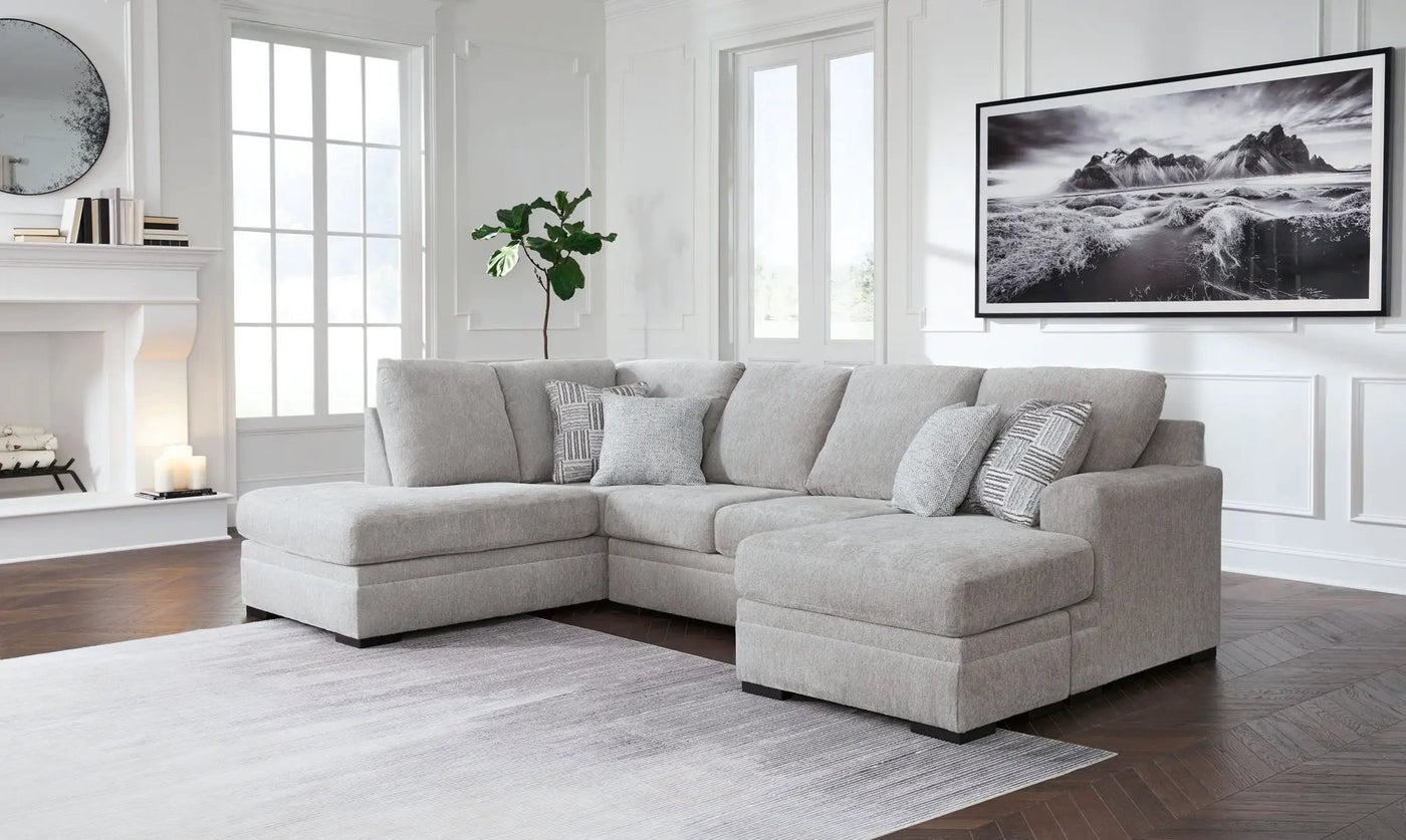 Gabyleigh - Sectional by Unique Piece Furniture
