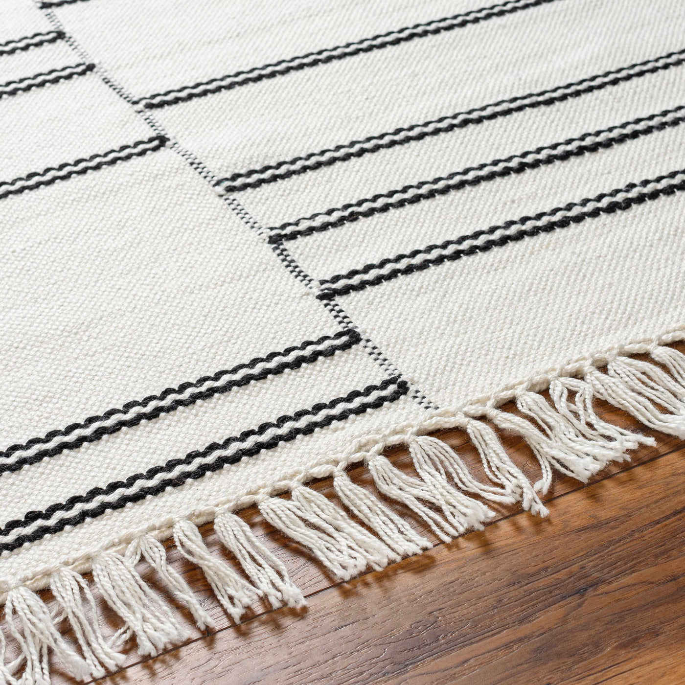 Akash Area Rug - Clearance by Boutique Rugs