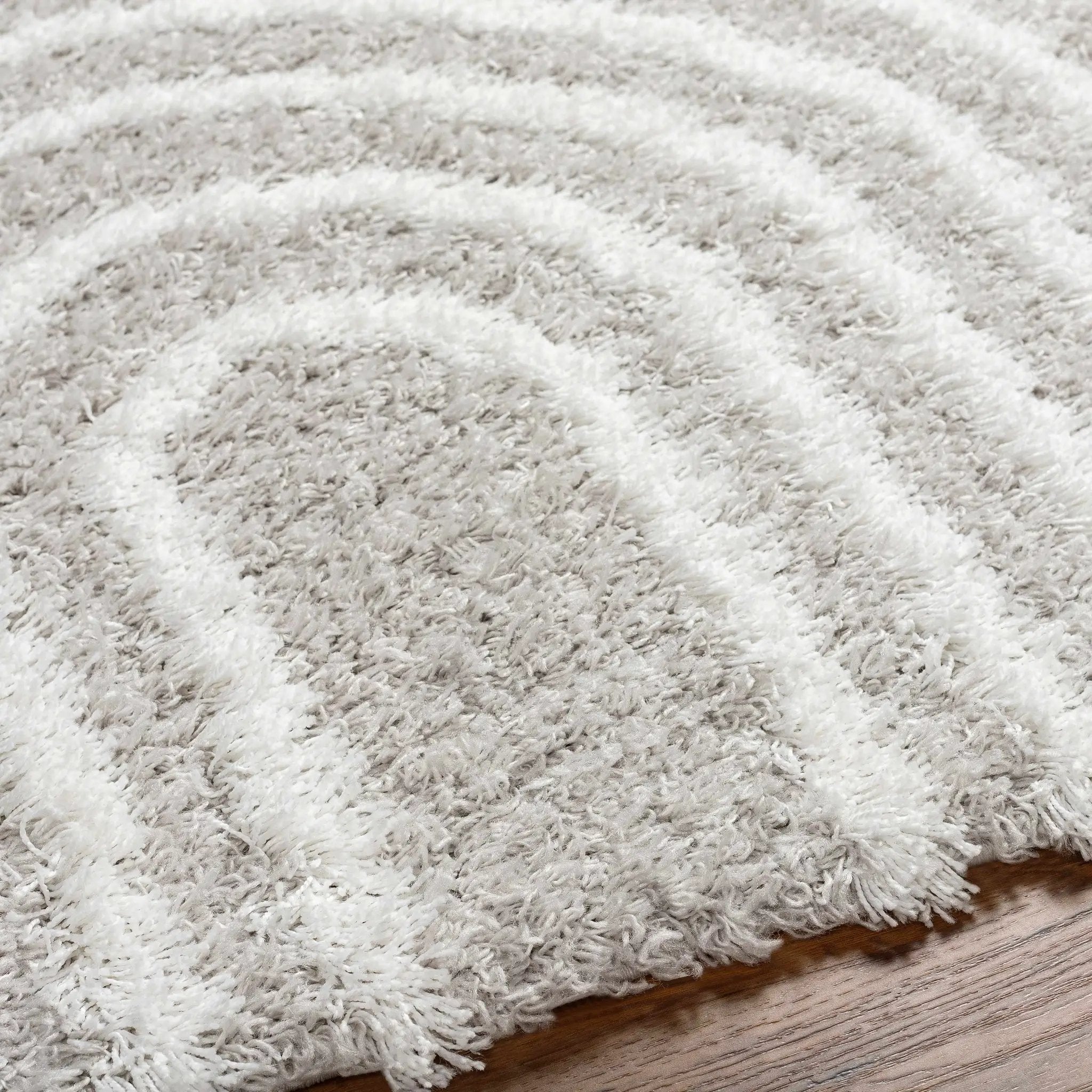 Akela Shag Area Rug - Clearance by Boutique Rugs