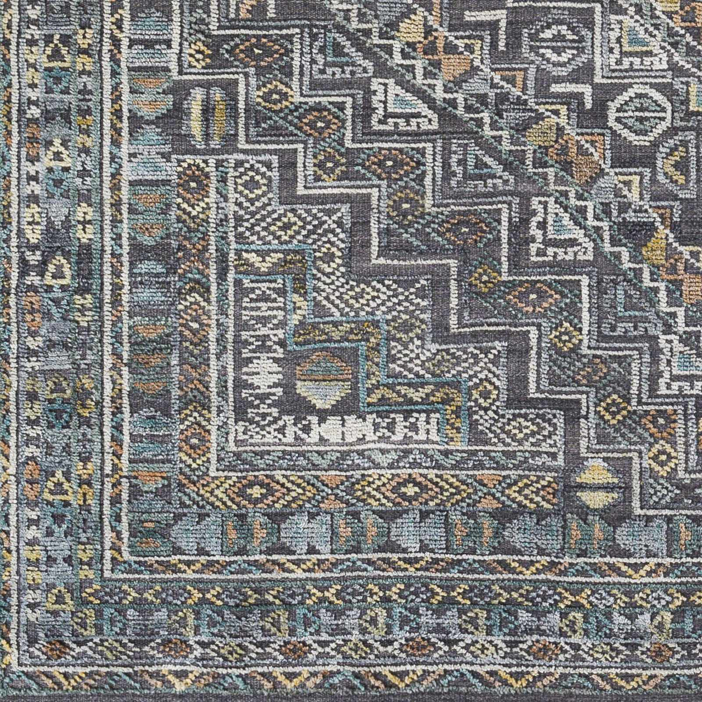 Akle Premium Hand Knotted Wool Area Rug - Clearance by Boutique Rugs