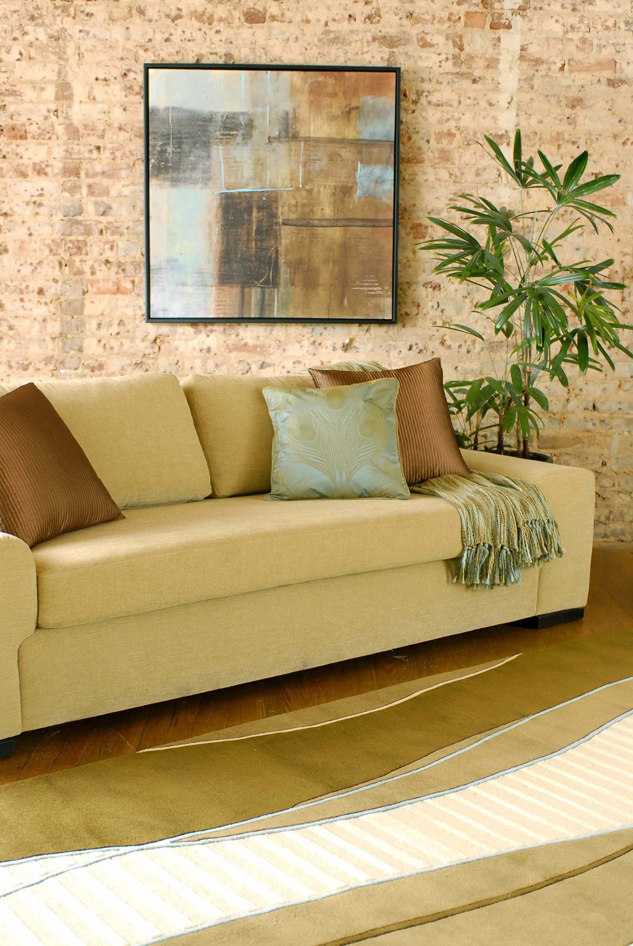 Alanreed Brown Premium Wool Area Rug - Clearance by Boutique Rugs