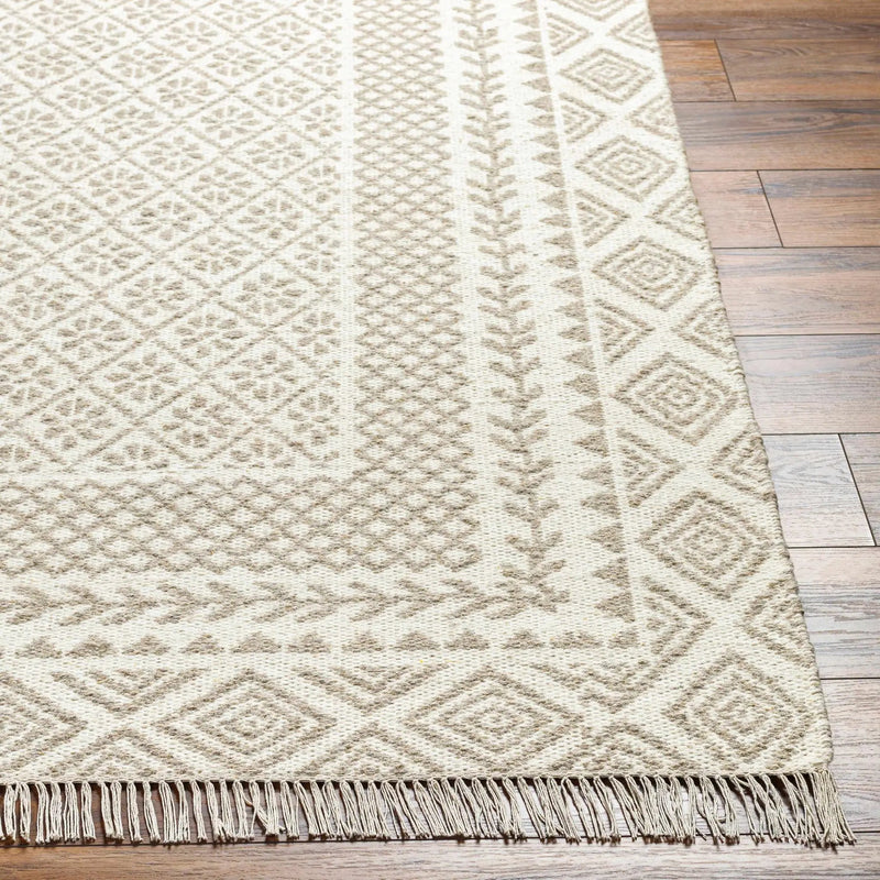 Albus Area Rug - Clearance by Boutique Rugs