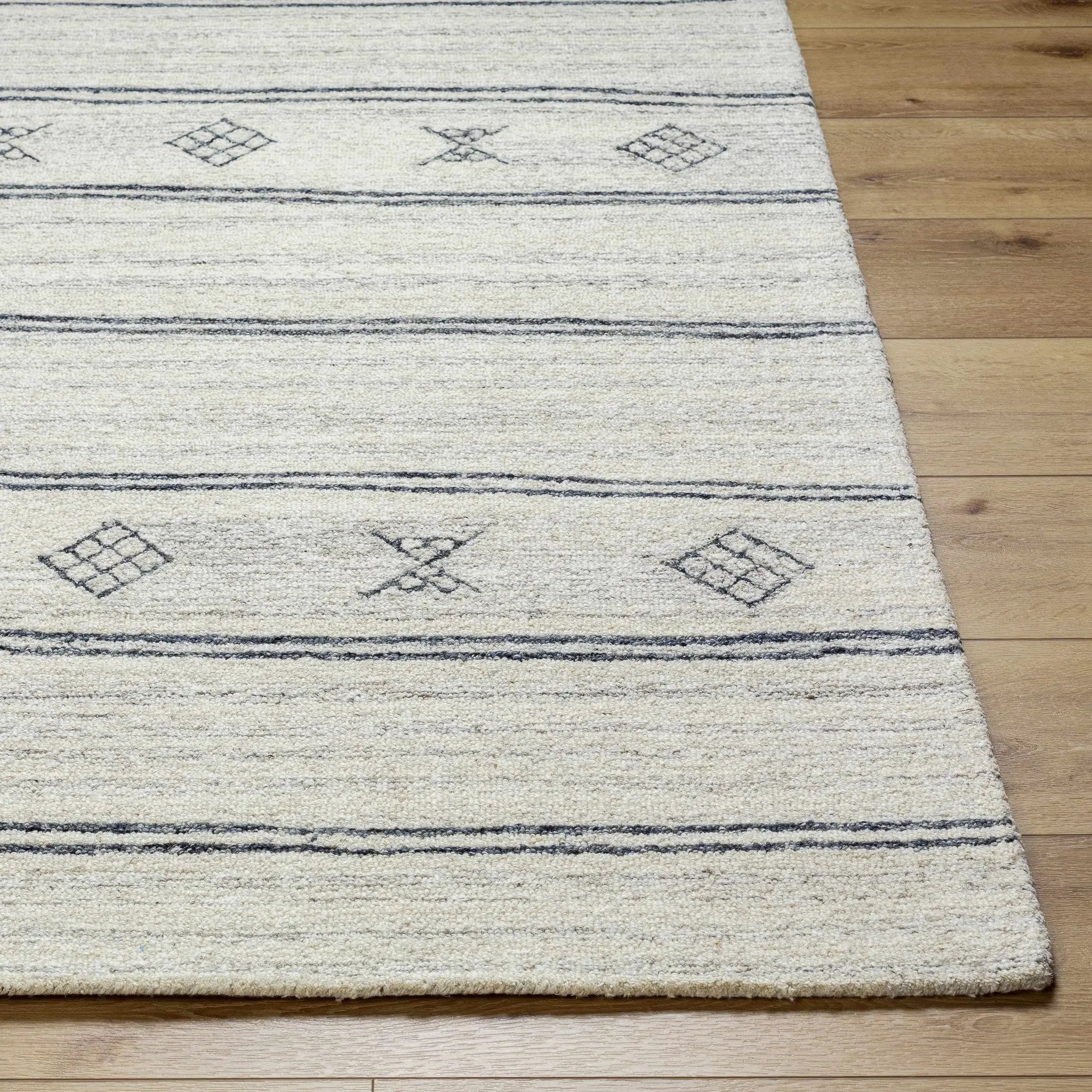 Amaka Area Rug - Clearance by Boutique Rugs