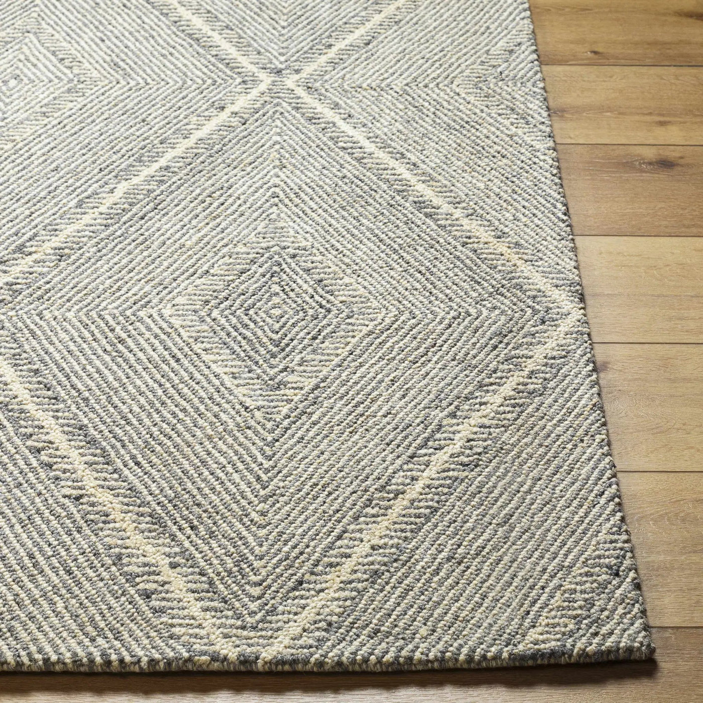 Amari Area Rug - Clearance by Boutique Rugs
