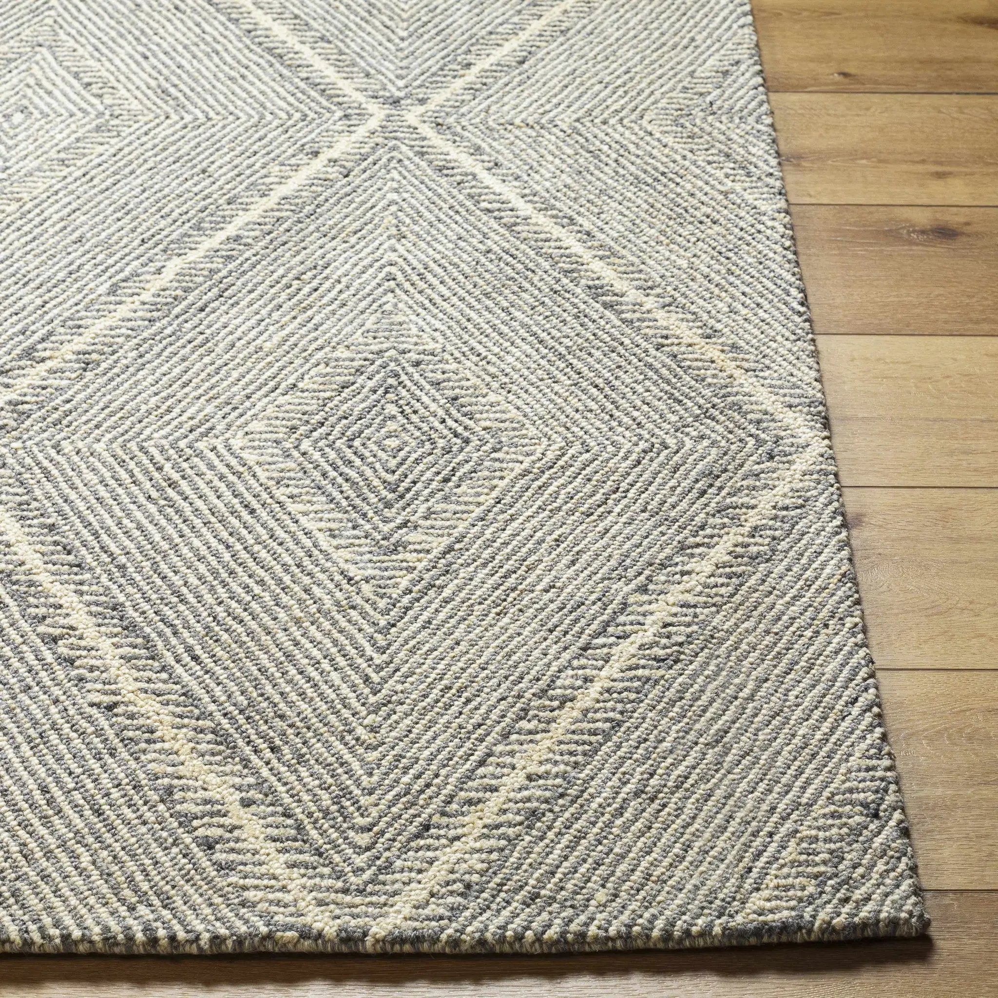 Amari Area Rug - Clearance by Boutique Rugs