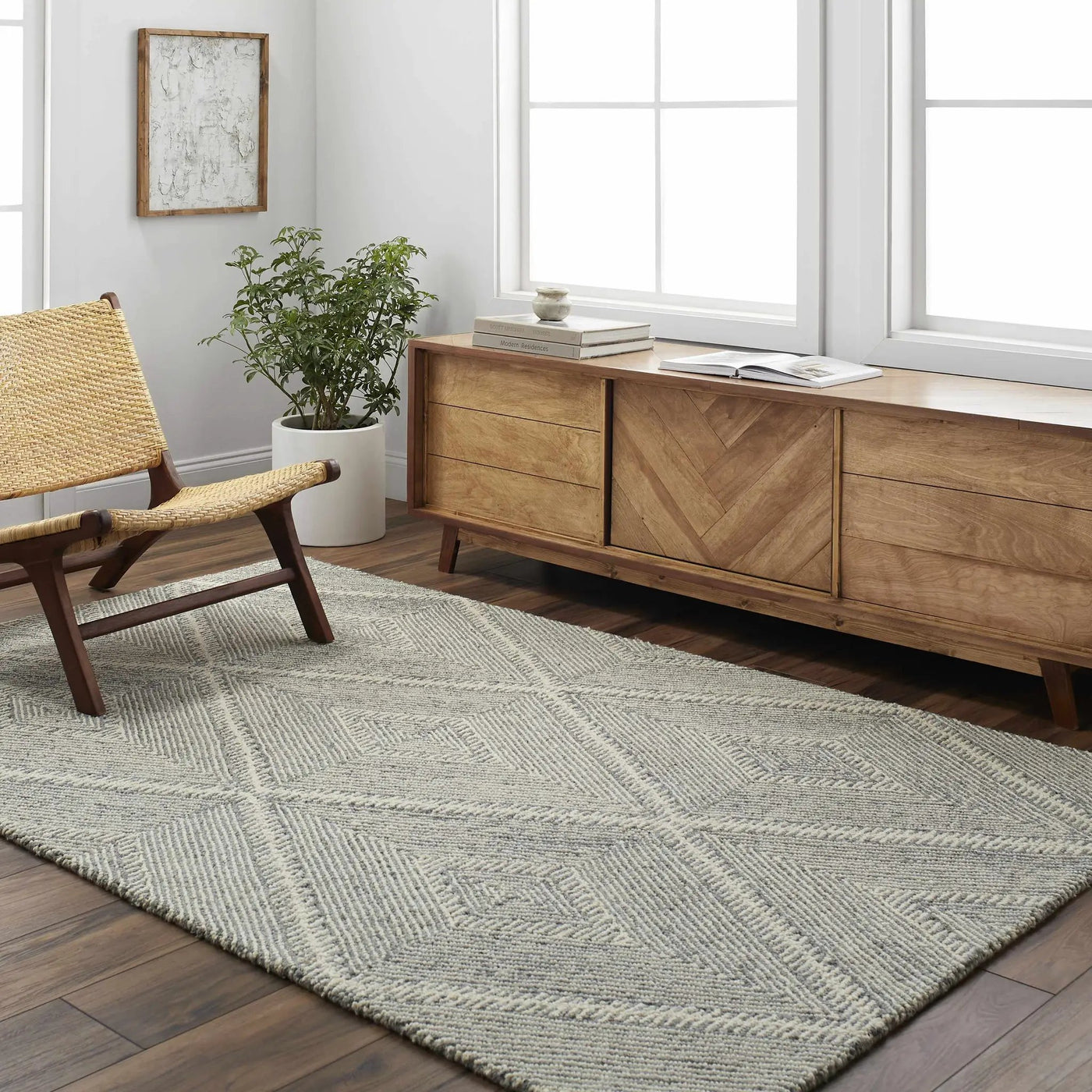 Amari Area Rug - Clearance by Boutique Rugs