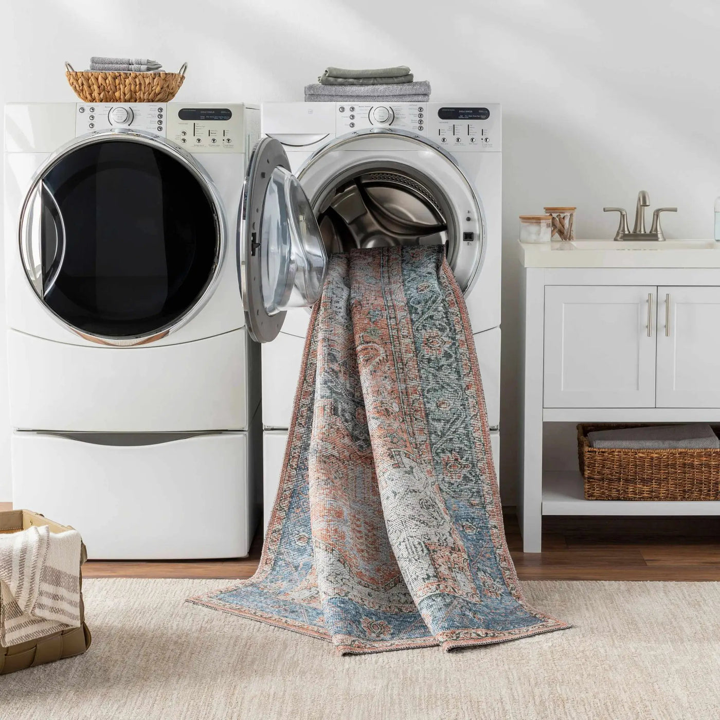 Cayanguan Area Rug - Clearance by Boutique Rugs