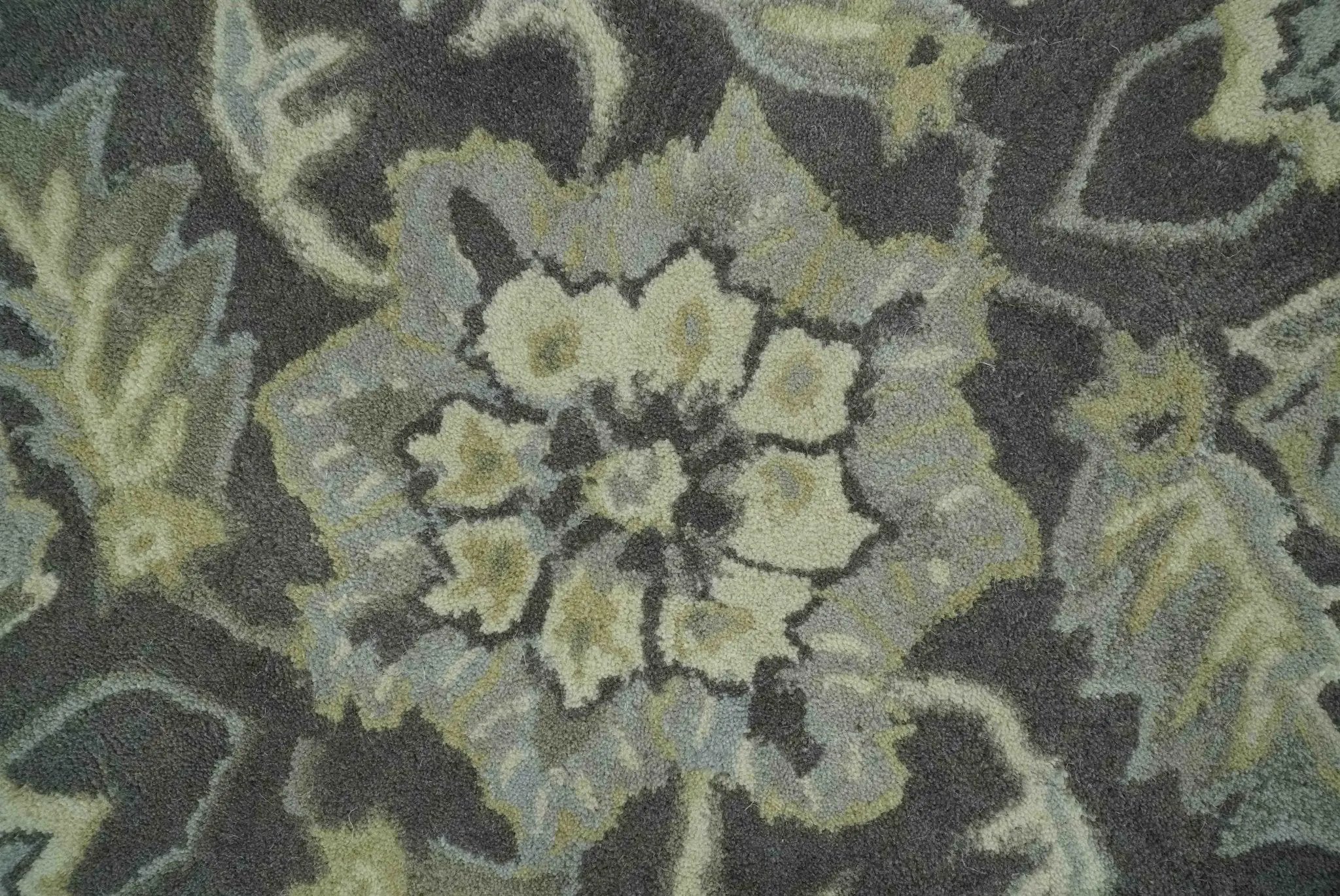 Antique Design 8x10 Charcoal and Beige Traditional Floral Hand Tufted rug by The Rug Decor