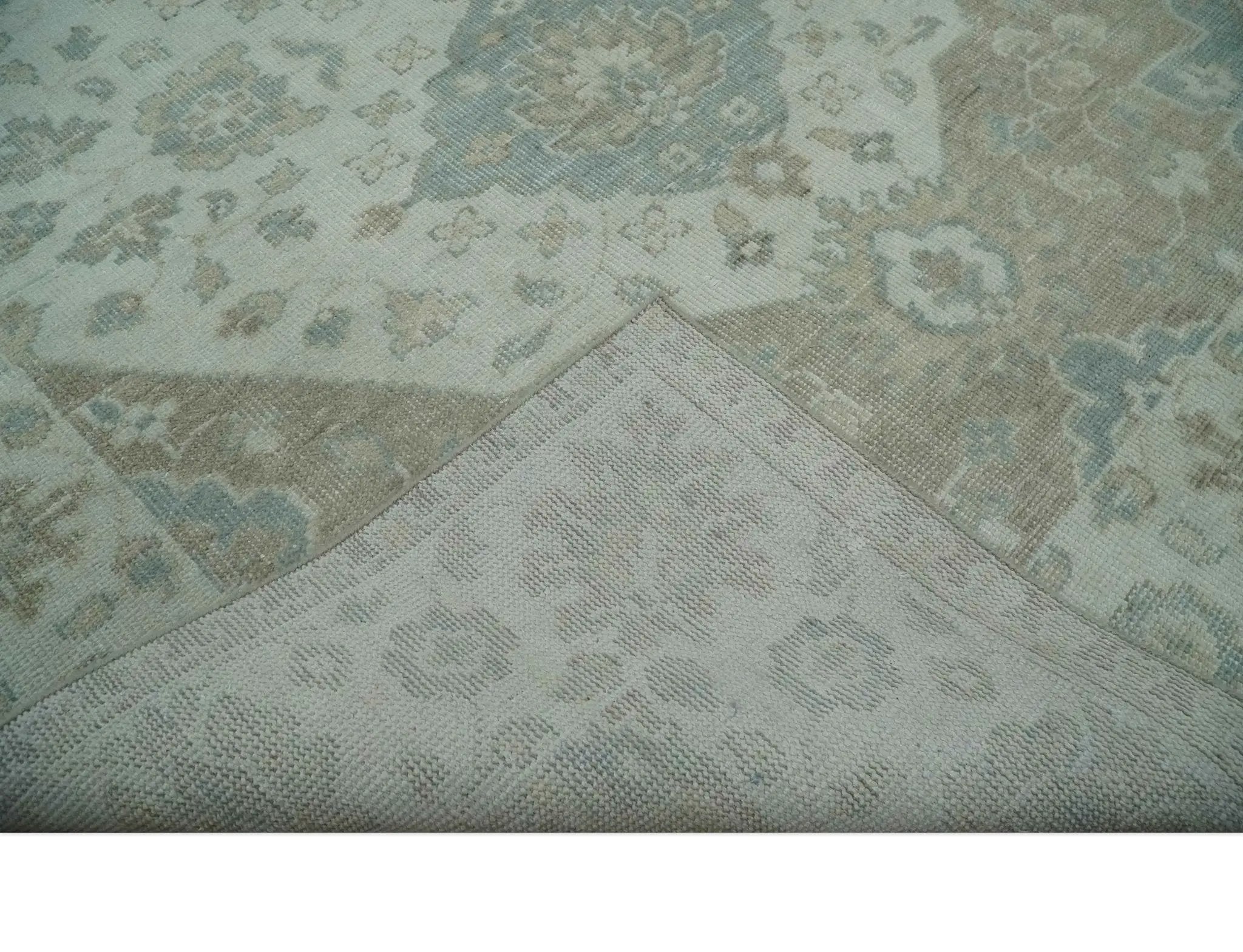 Antique Design Medallion Earthy Ivory and Camel 8x10 wool Area Rug by The Rug Decor