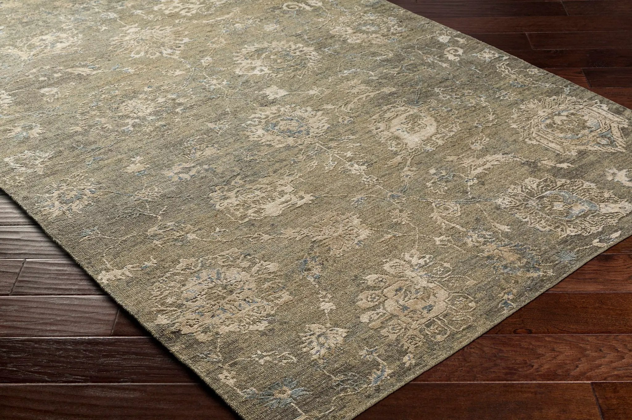 Aramawayan Premium Hand Knotted Wool Area Rug - Clearance by Boutique Rugs