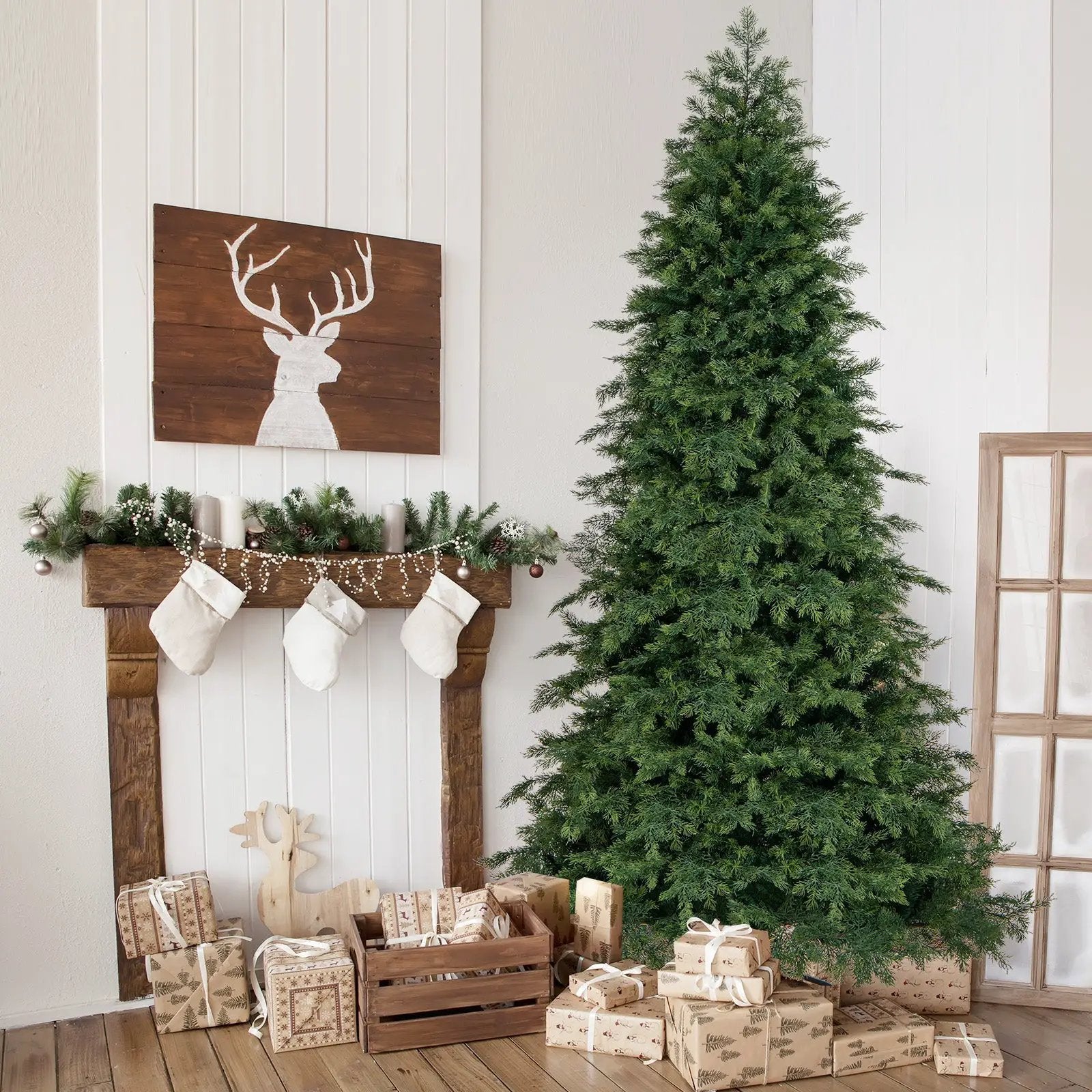 Artificial Christmas Tree Green Hinged Holiday Tree with 721/1019 Lush Branch Tips by DirectDeals